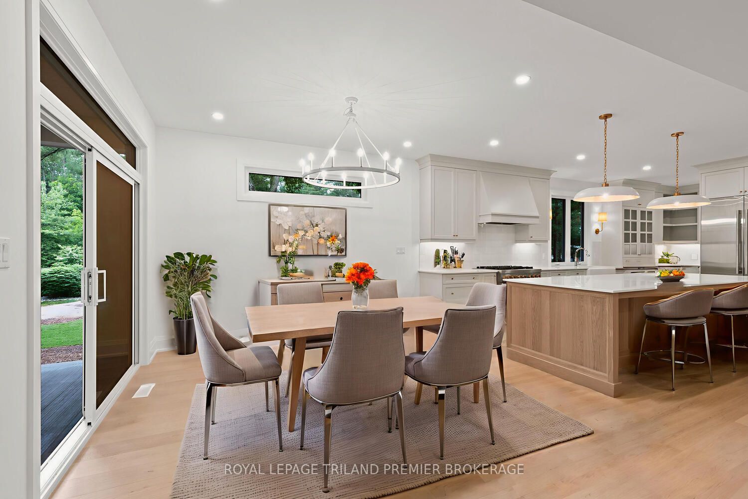 9940 Ontario Street Property Photo 10