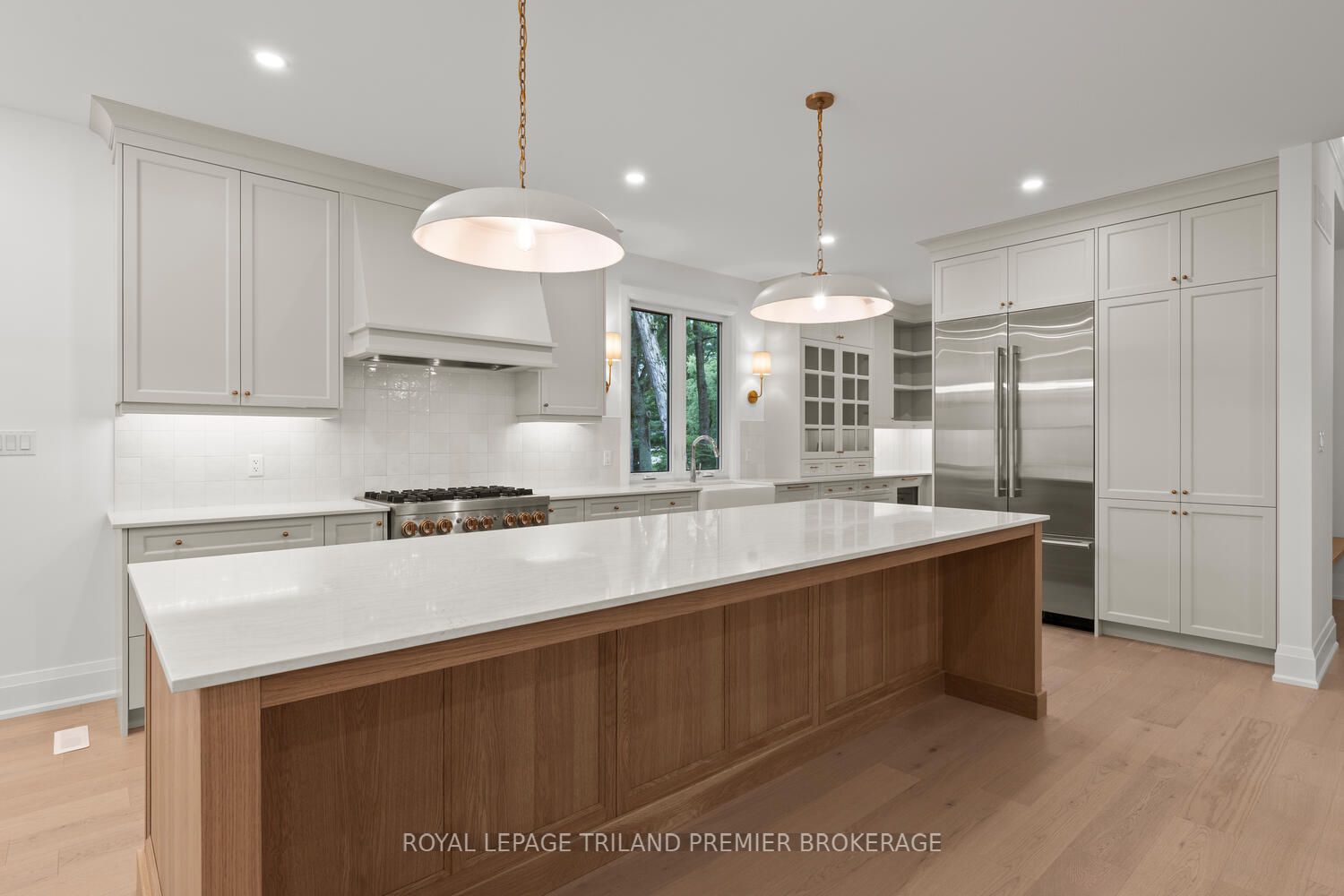 9940 Ontario Street Property Photo 11