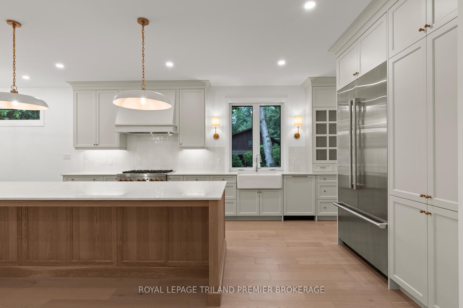 9940 Ontario Street Property Photo 12