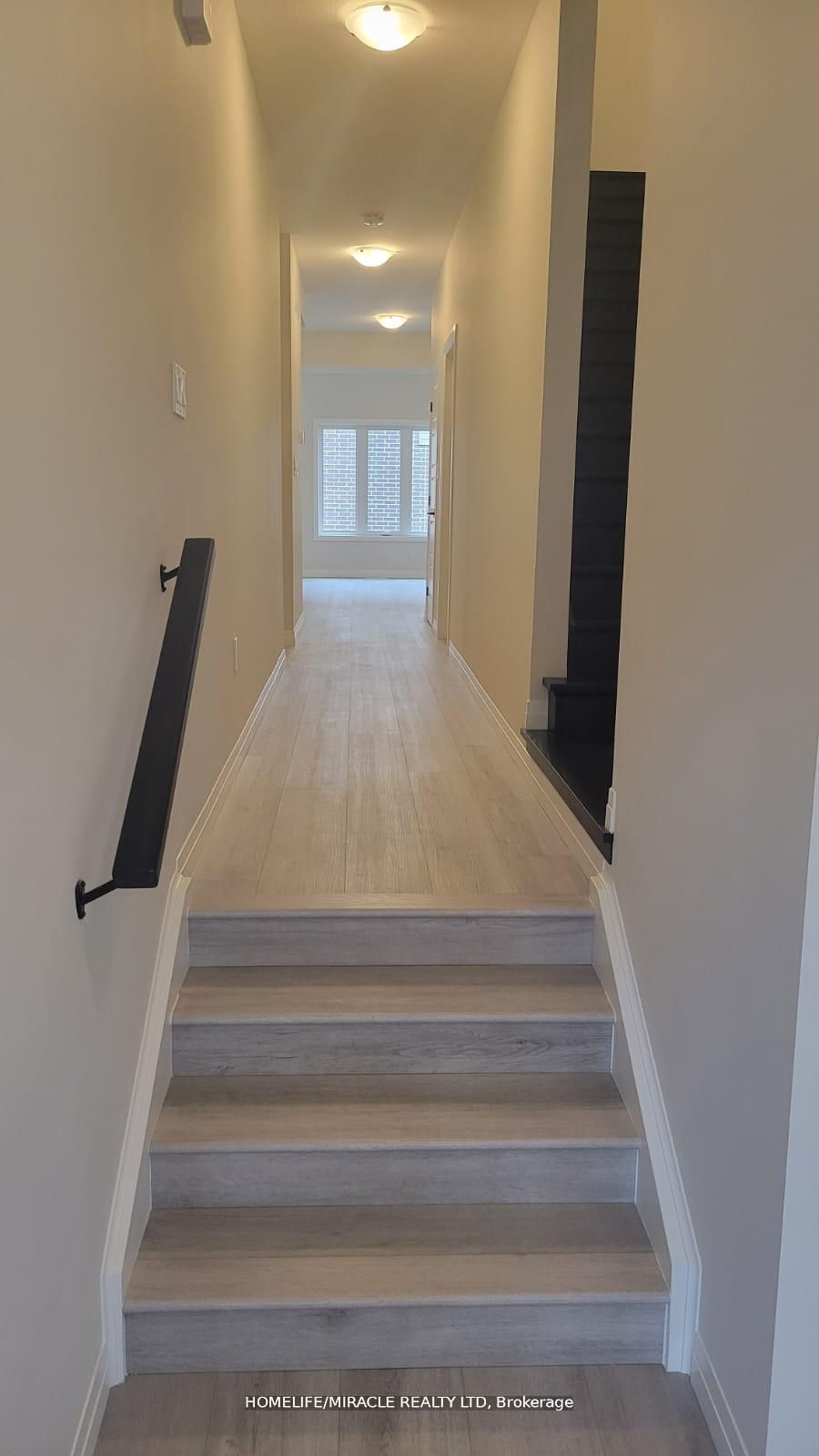 139 Siebert Avenue Property Photo 4