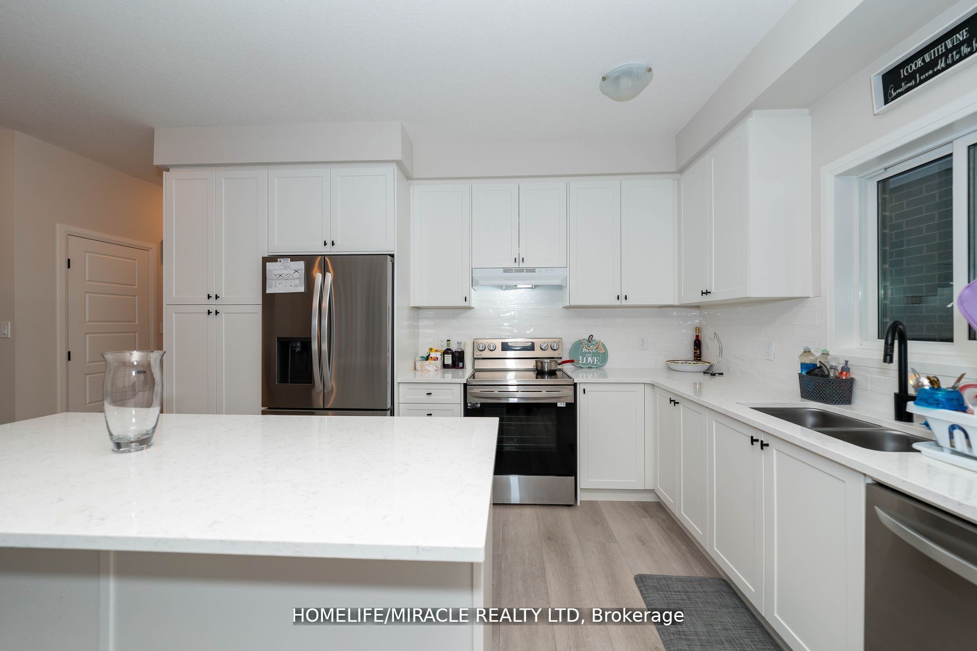 139 Siebert Avenue Property Photo 8