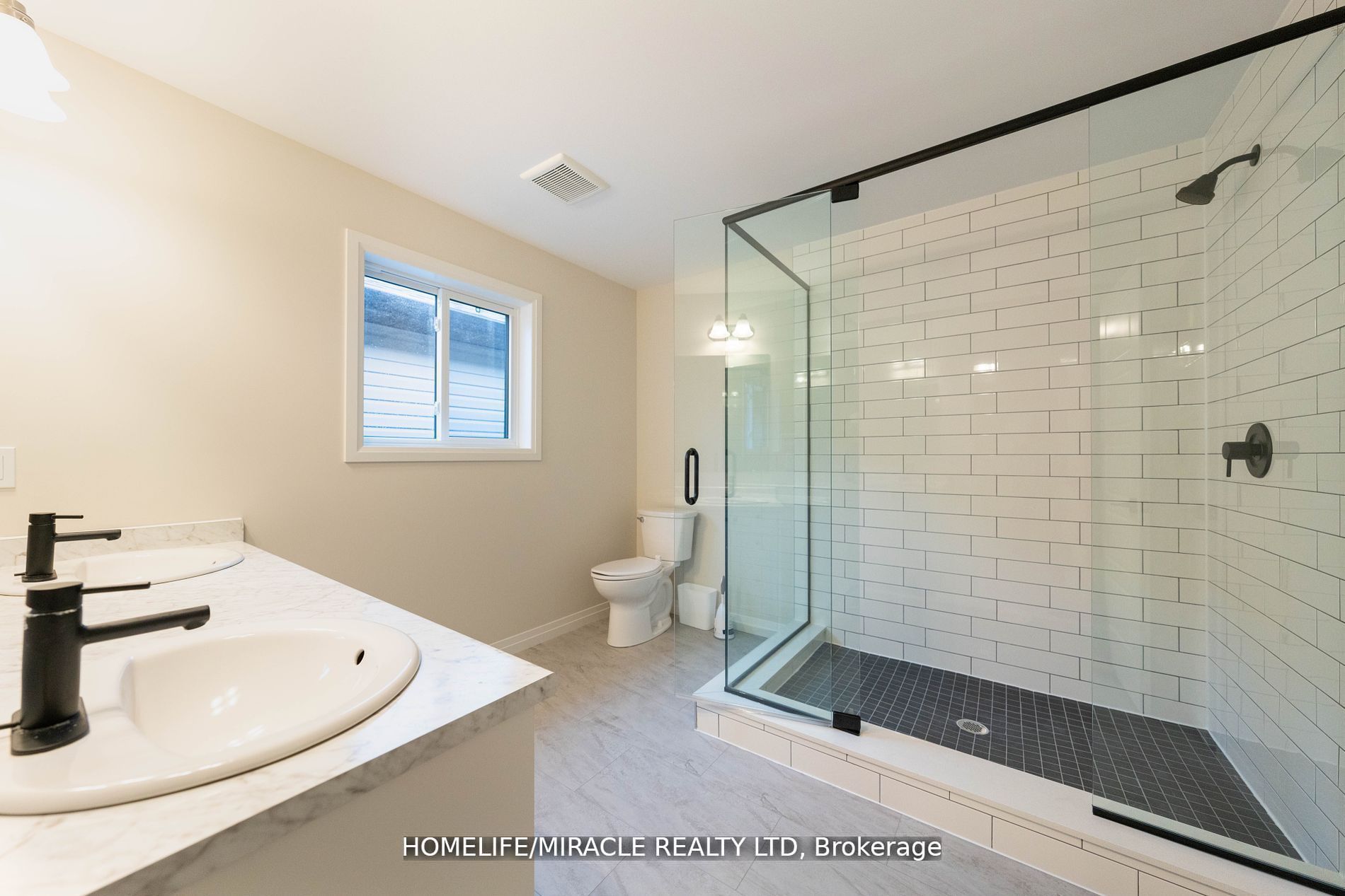 139 Siebert Avenue Property Photo 11