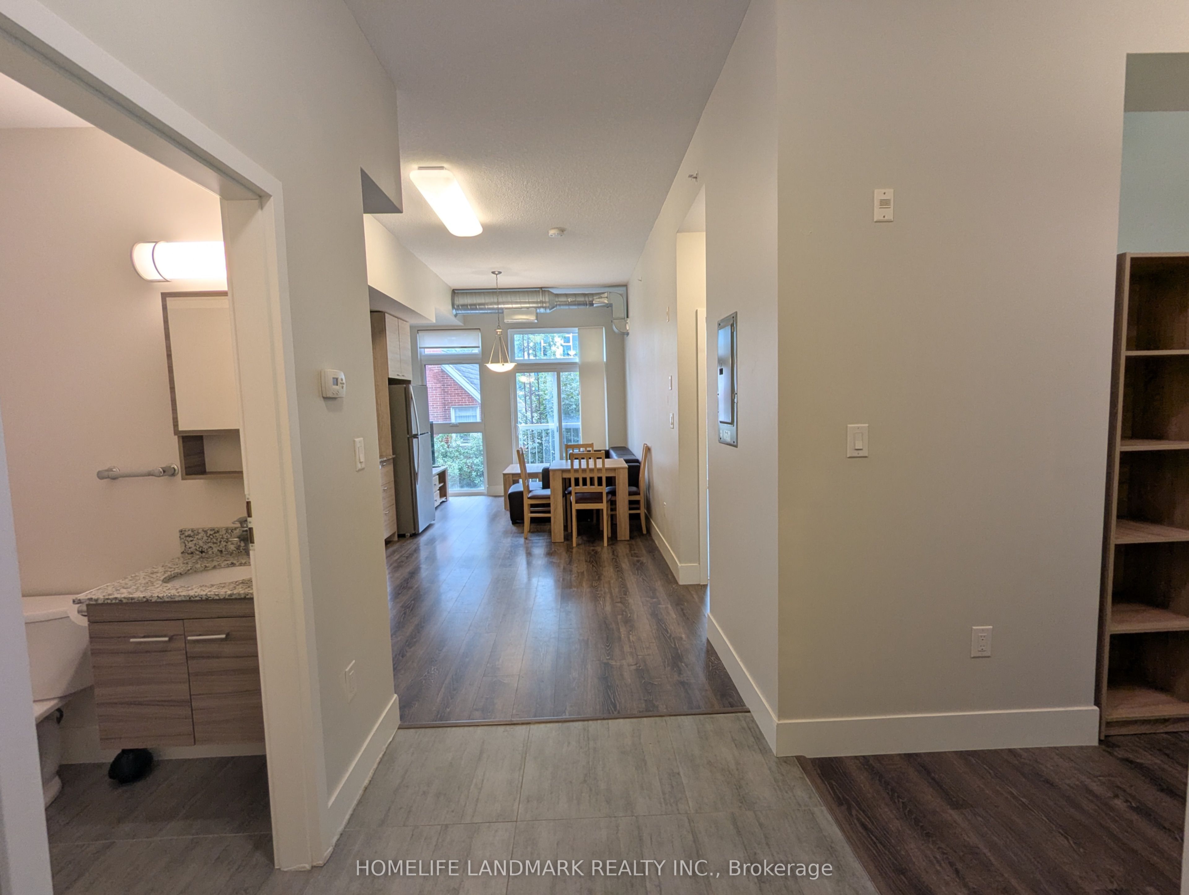 253 Albert Street 302 Property Photo 1