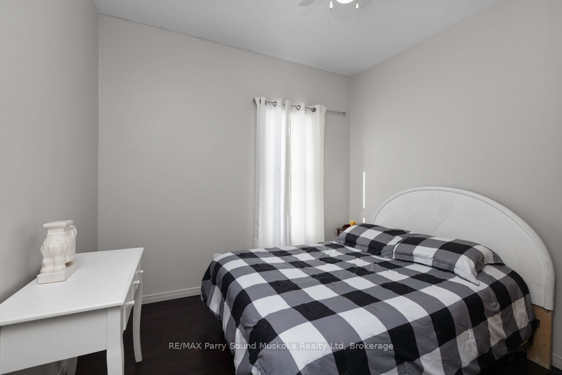 111 James Street Property Photo 23