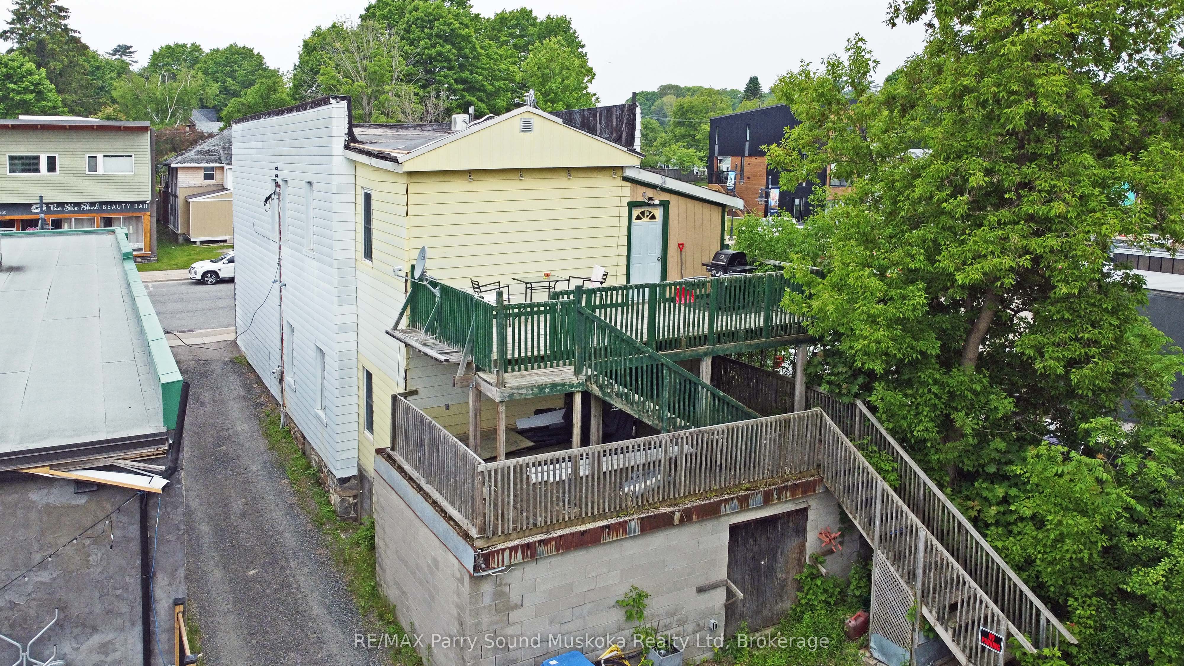 111 James Street Property Photo 30