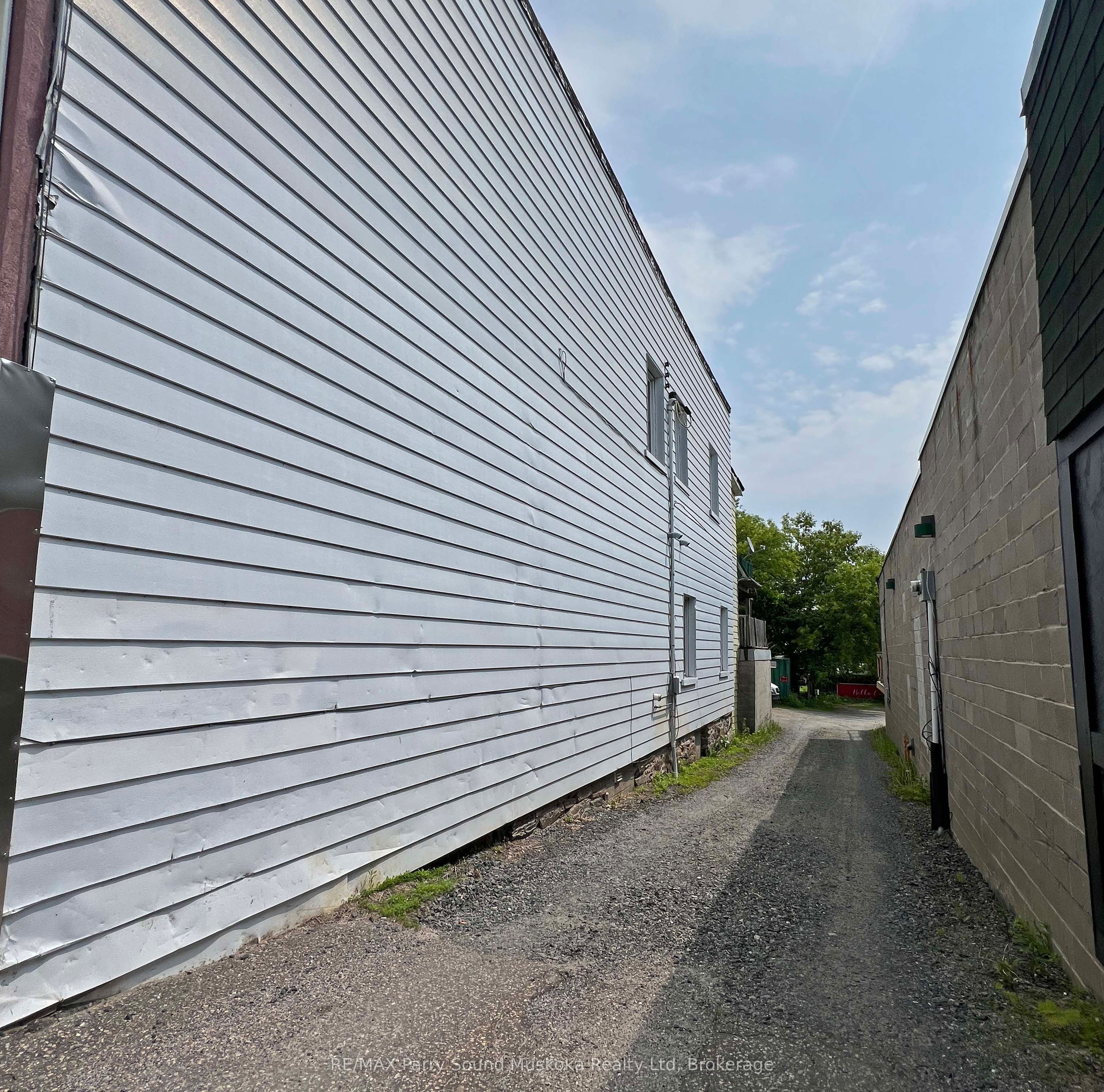 111 James Street Property Photo 35