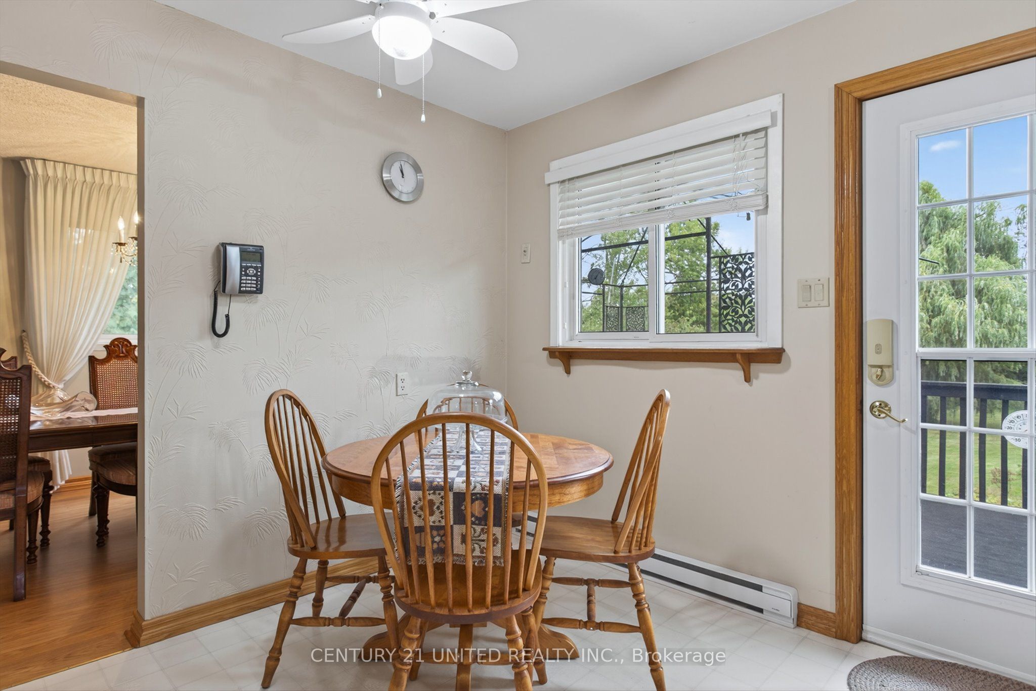 1243 Seventh Line Property Photo 8