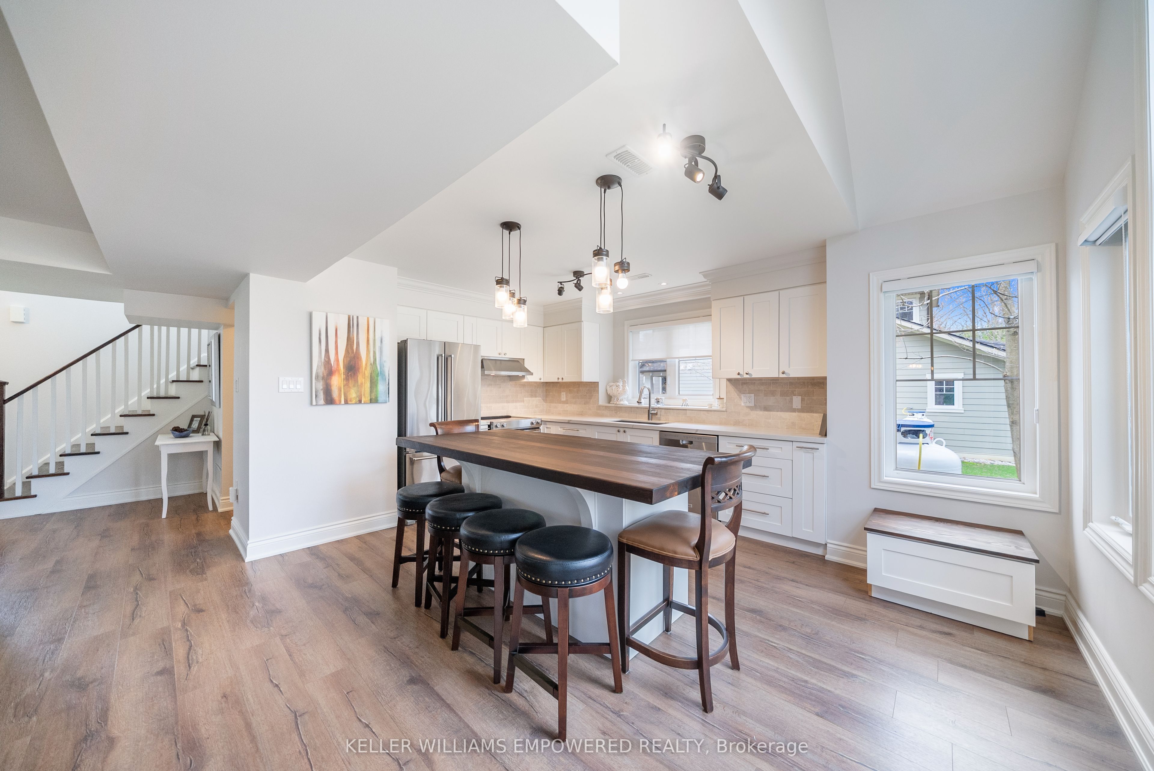 22 Country Trail Property Photo 13