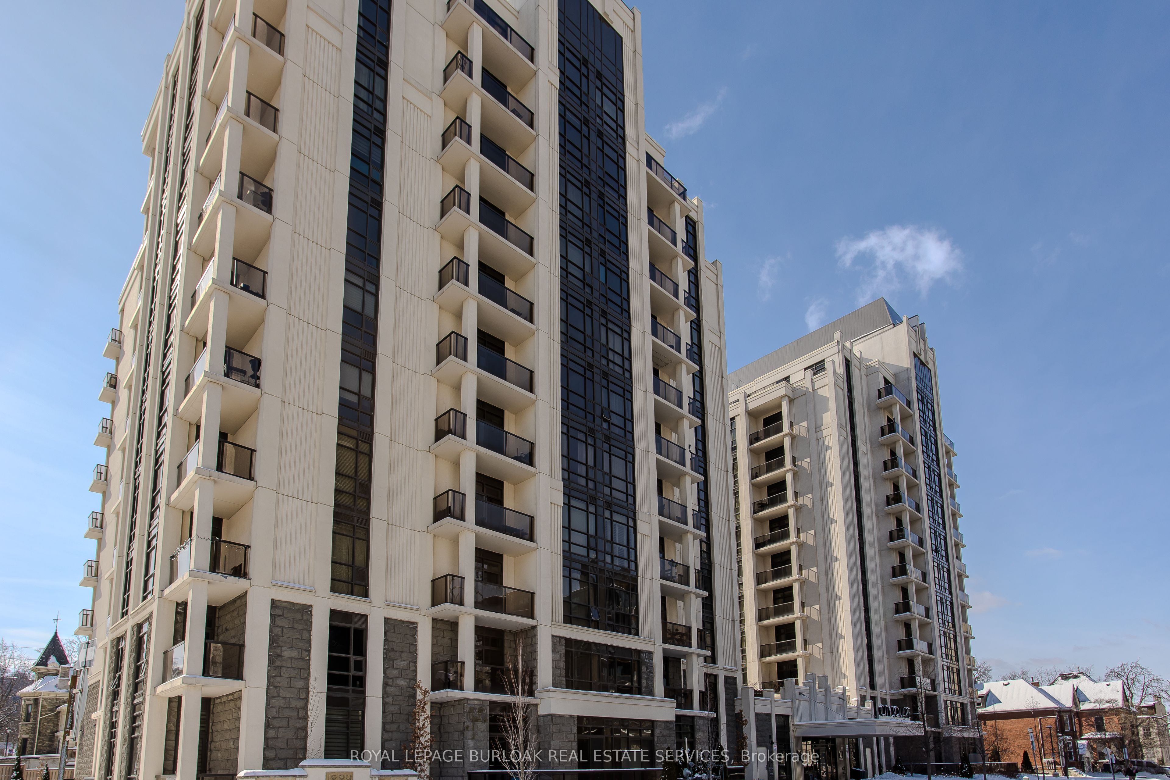 85 Robinson Street 103 Property Photo 1