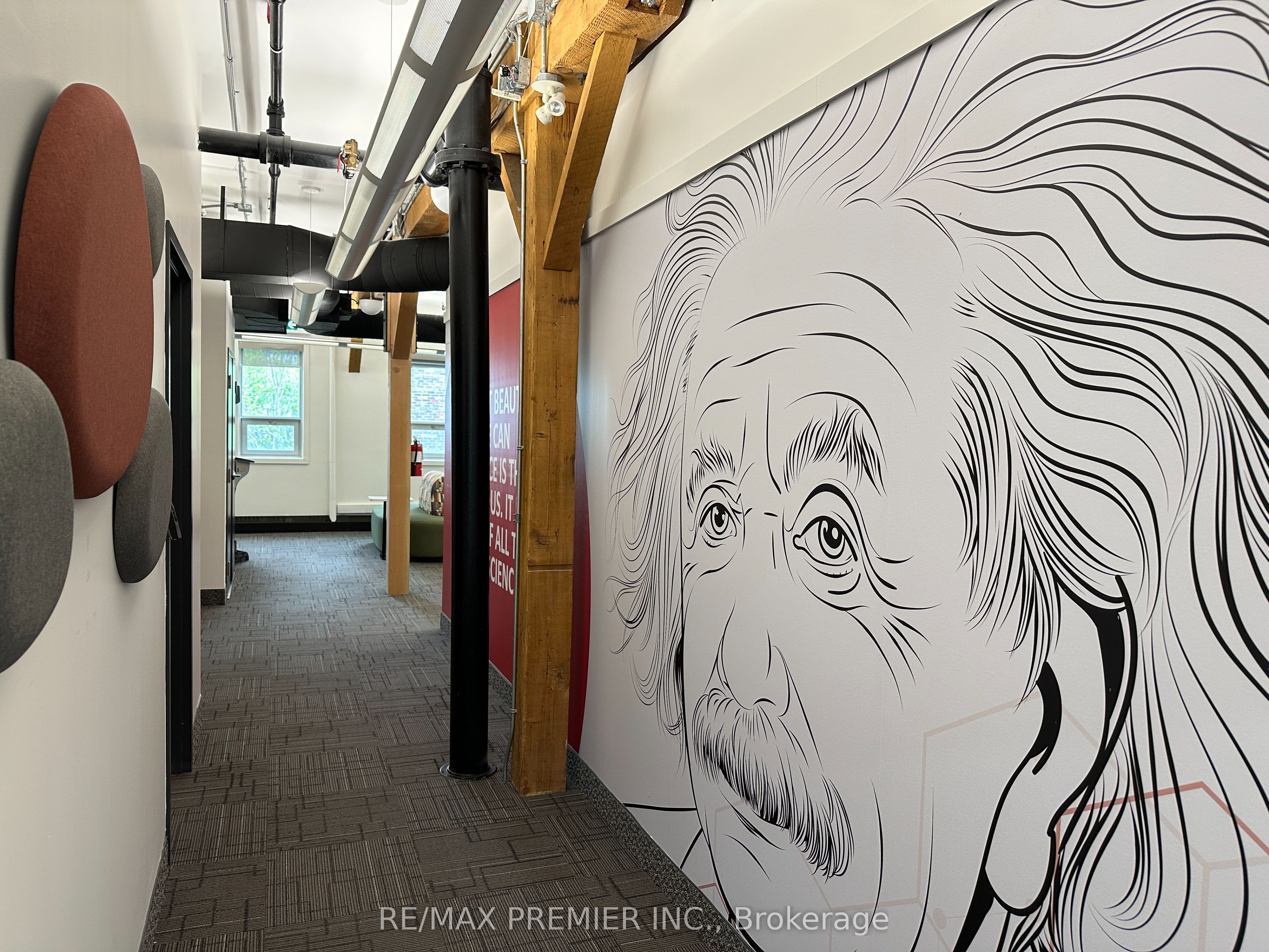 72 Victoria Street S 300-26 Property Photo 24