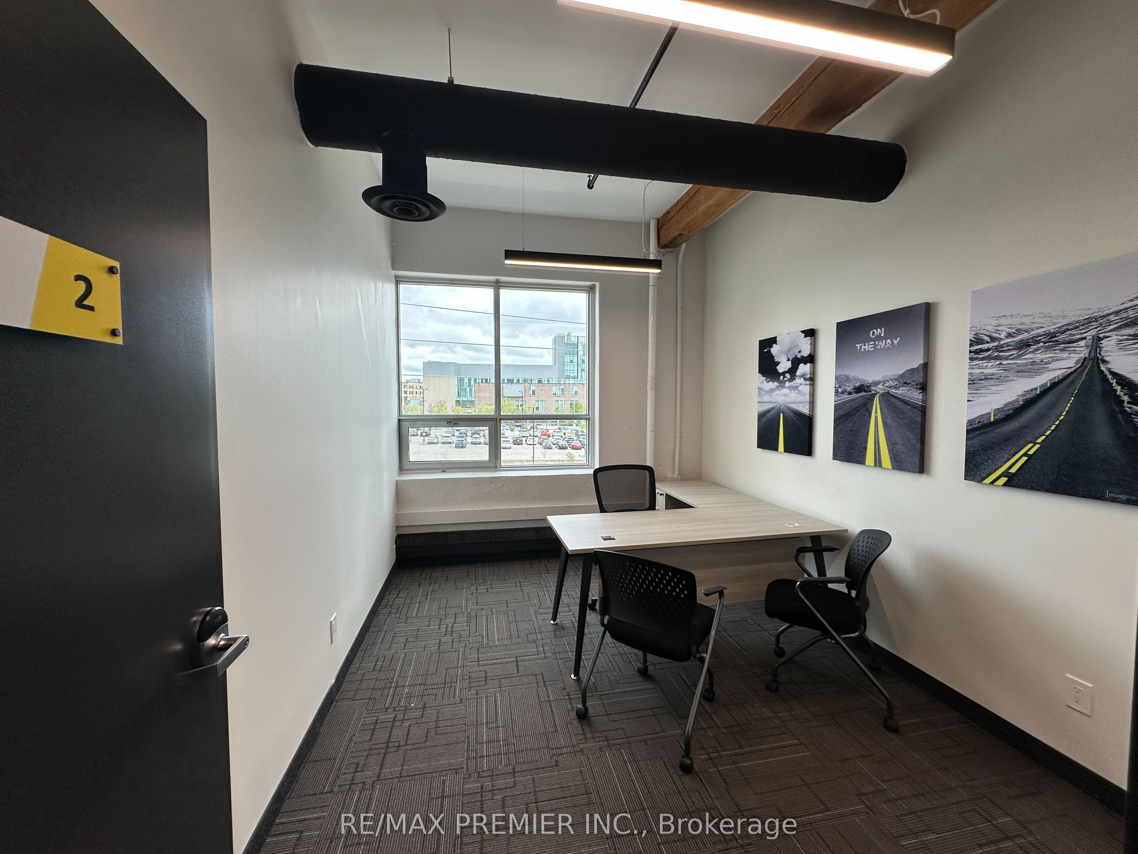 72 Victoria Street S 300-26 Property Photo 32