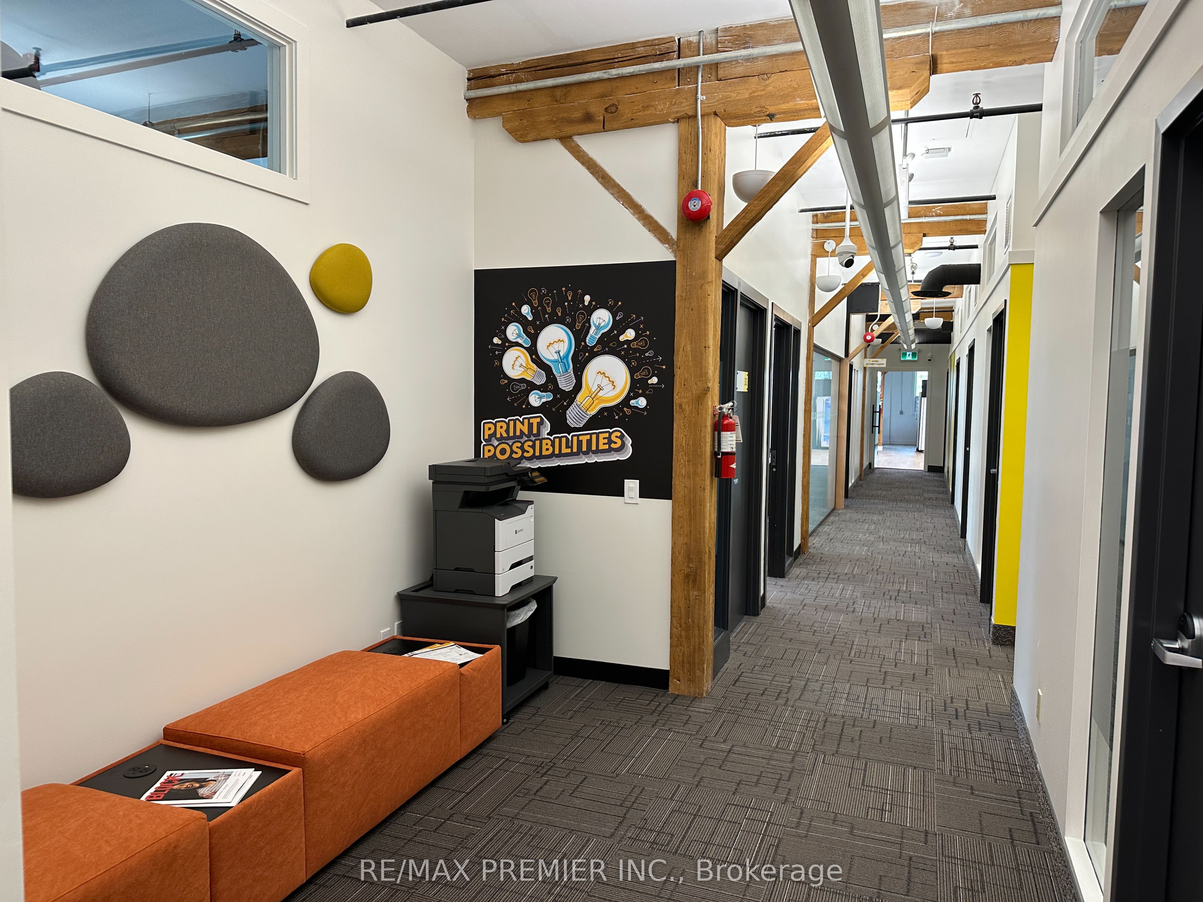 X12375010 Property Photo 8