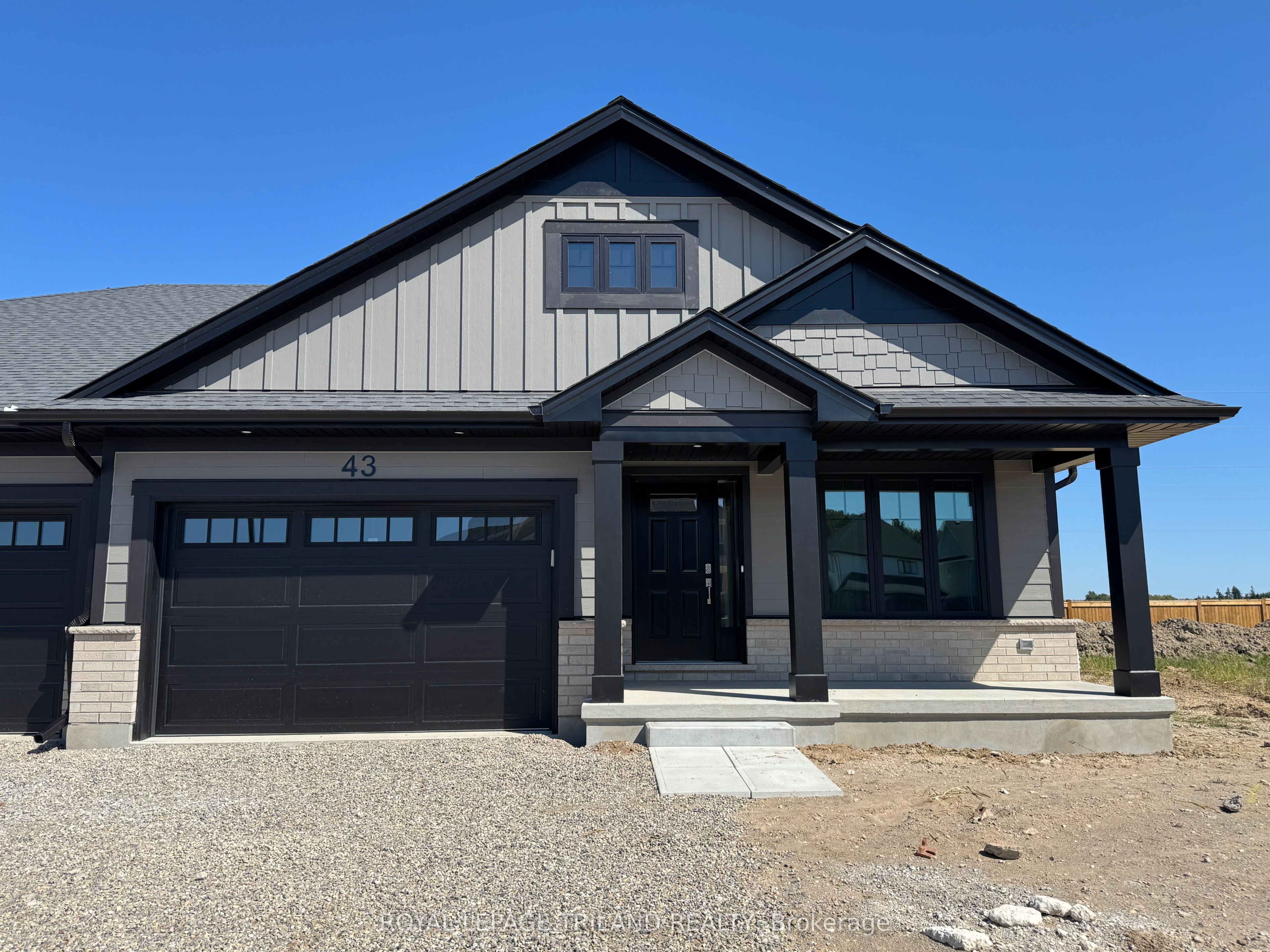 43 Harrow Lane Property Photo 1