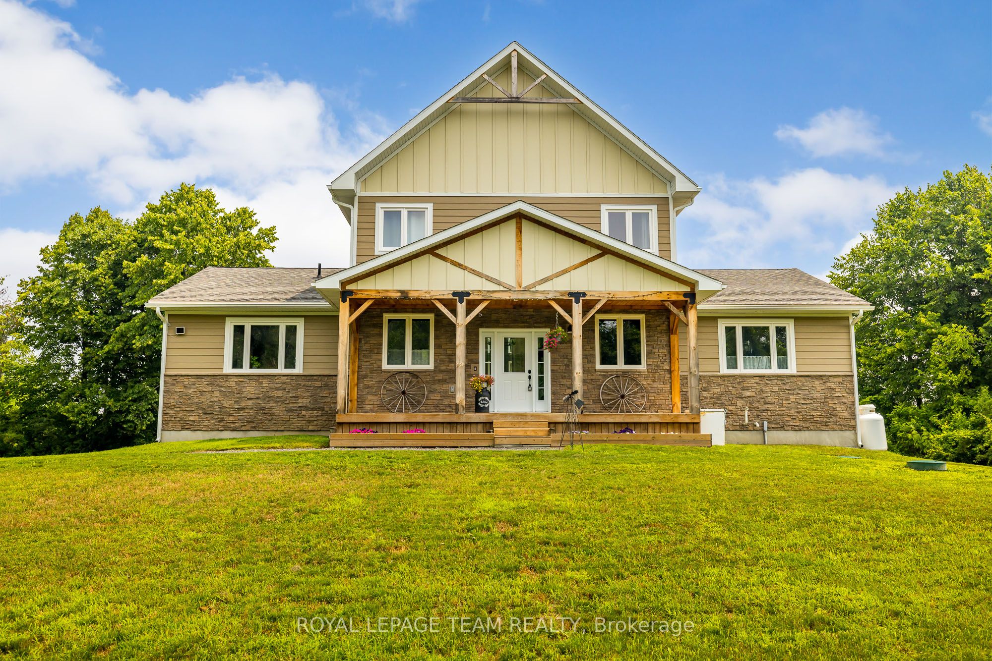 691 Rideau River Road Property Photo