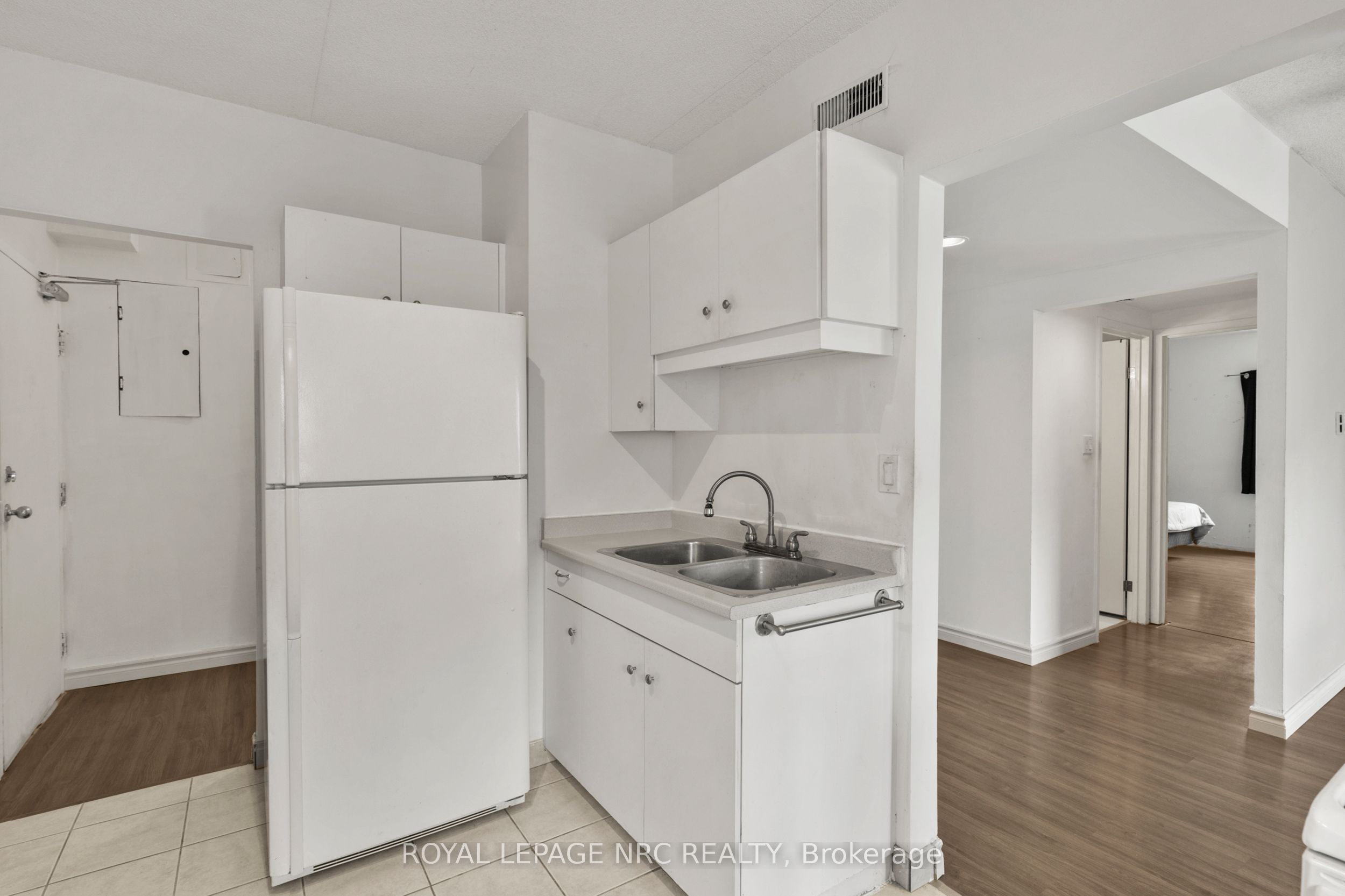 4872 Valley Way 203 Property Photo 13