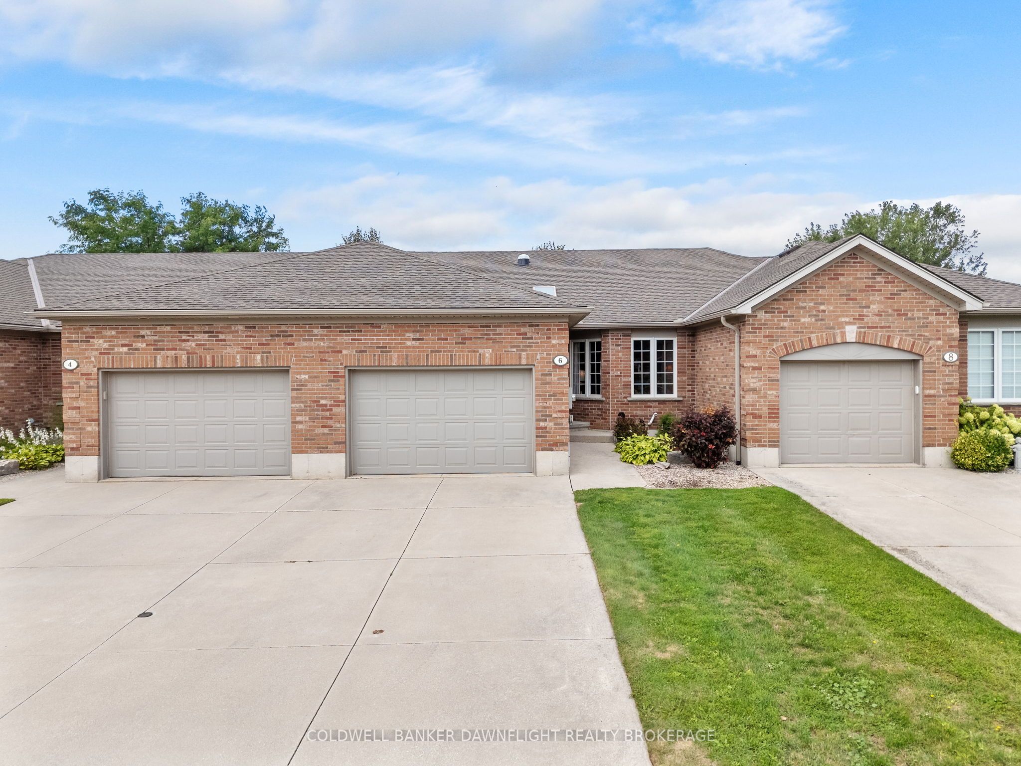 6 Shadow Lane Property Photo 1