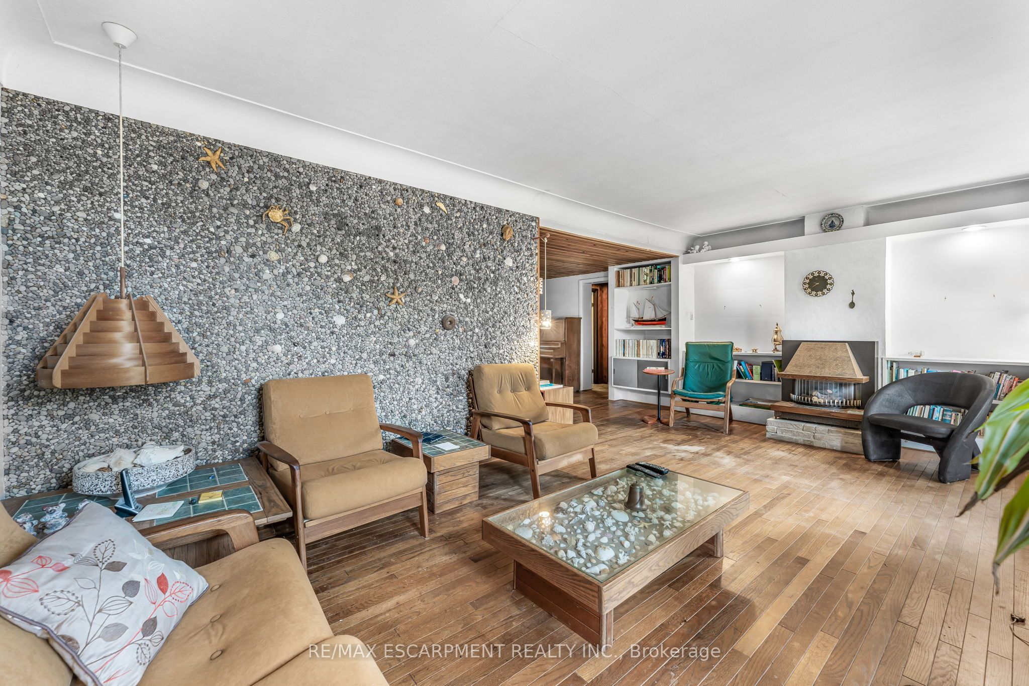 614 Golf Club Road Property Photo 10