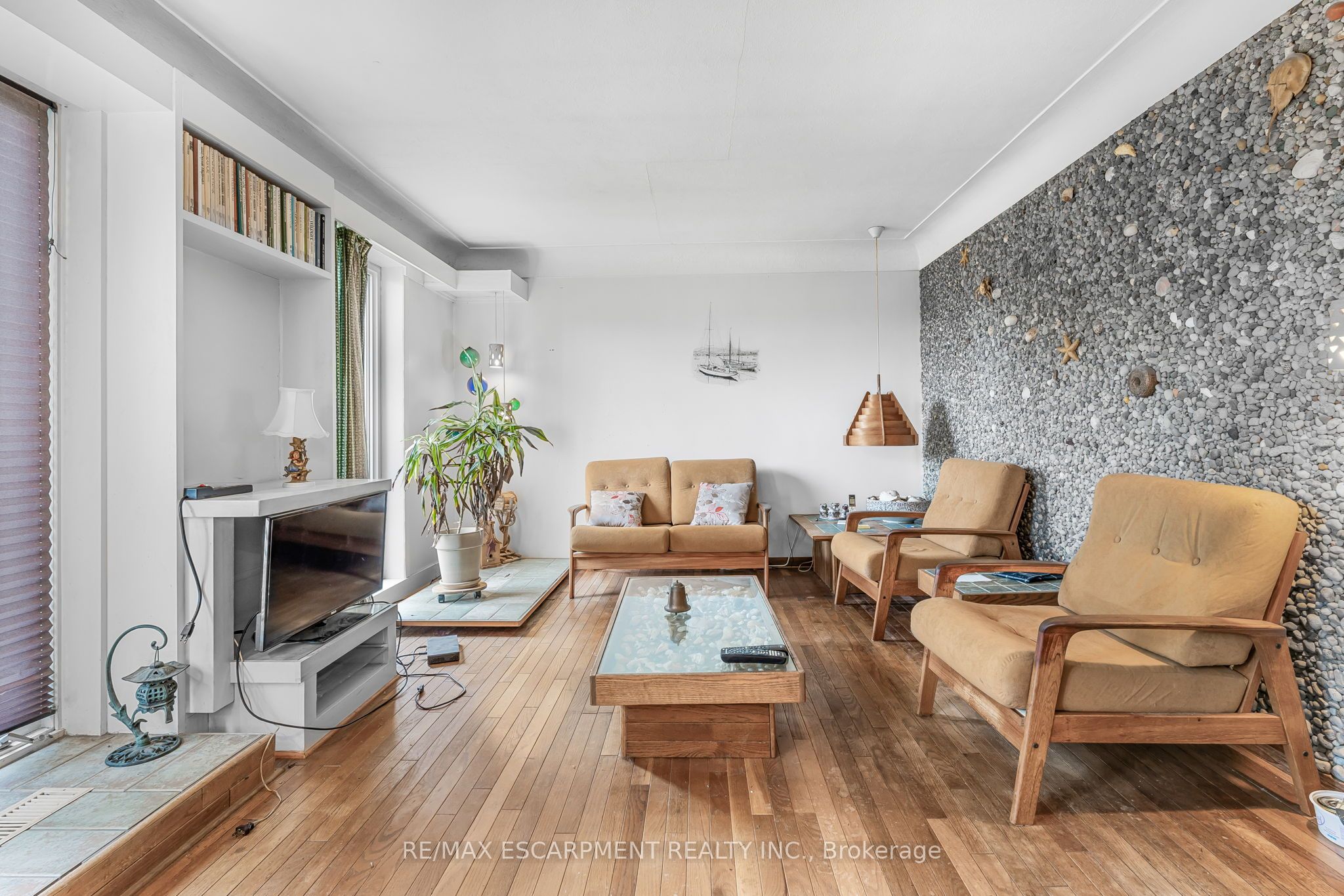 614 Golf Club Road Property Photo 13