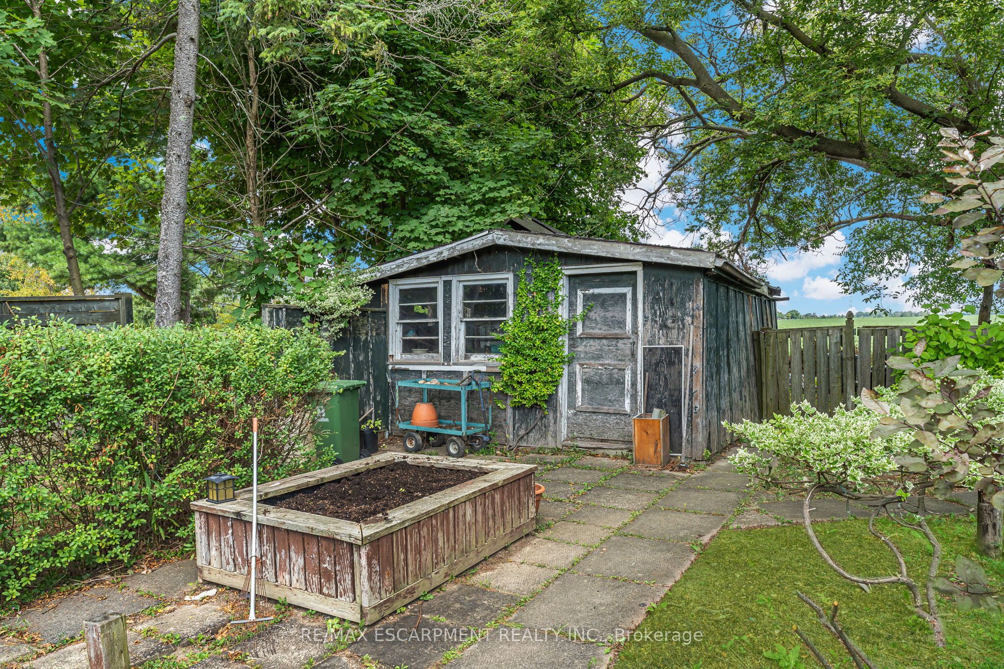 614 Golf Club Road Property Photo 36