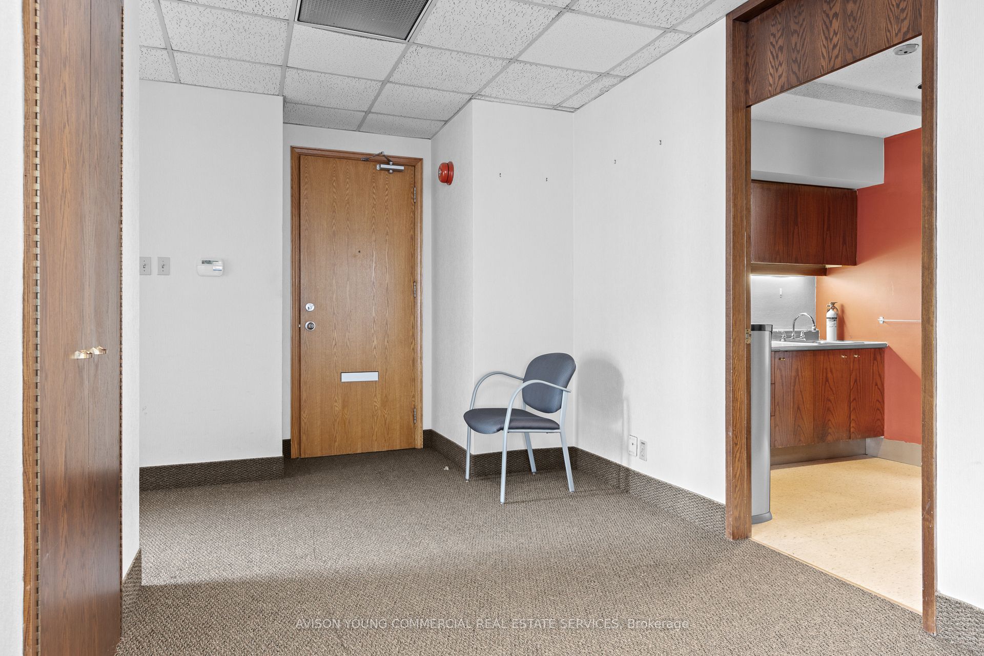 280 Albert Street 202 Property Photo 6