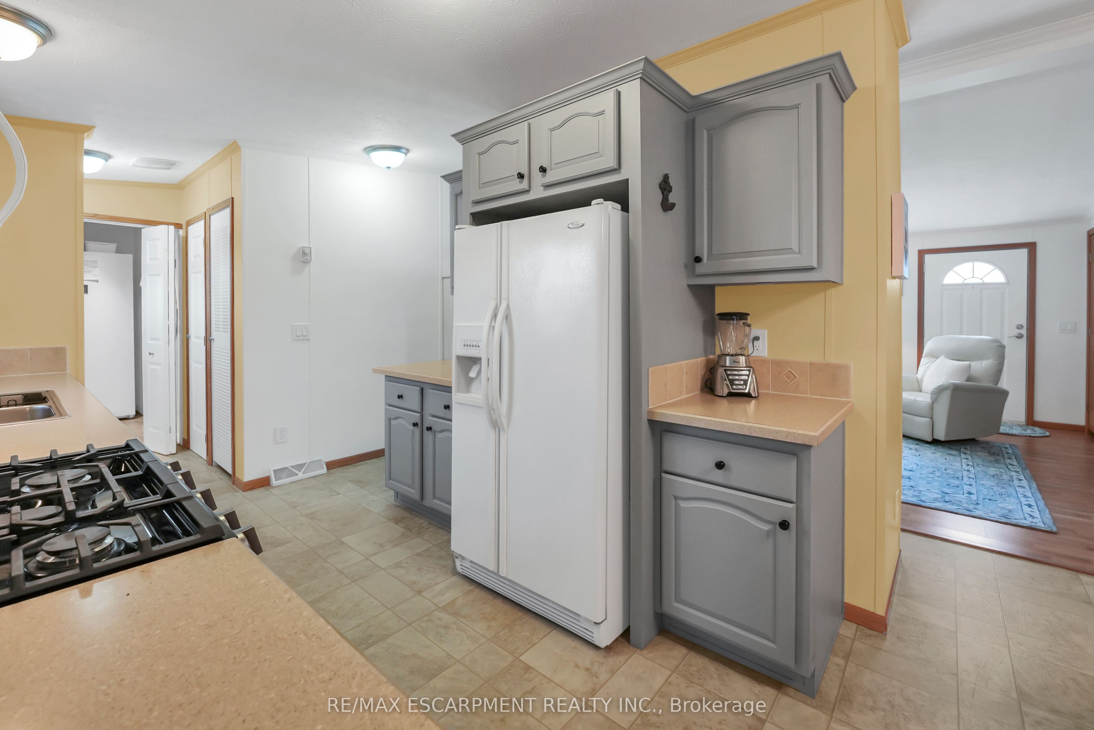 3033 Townline Road 343 Property Photo 8