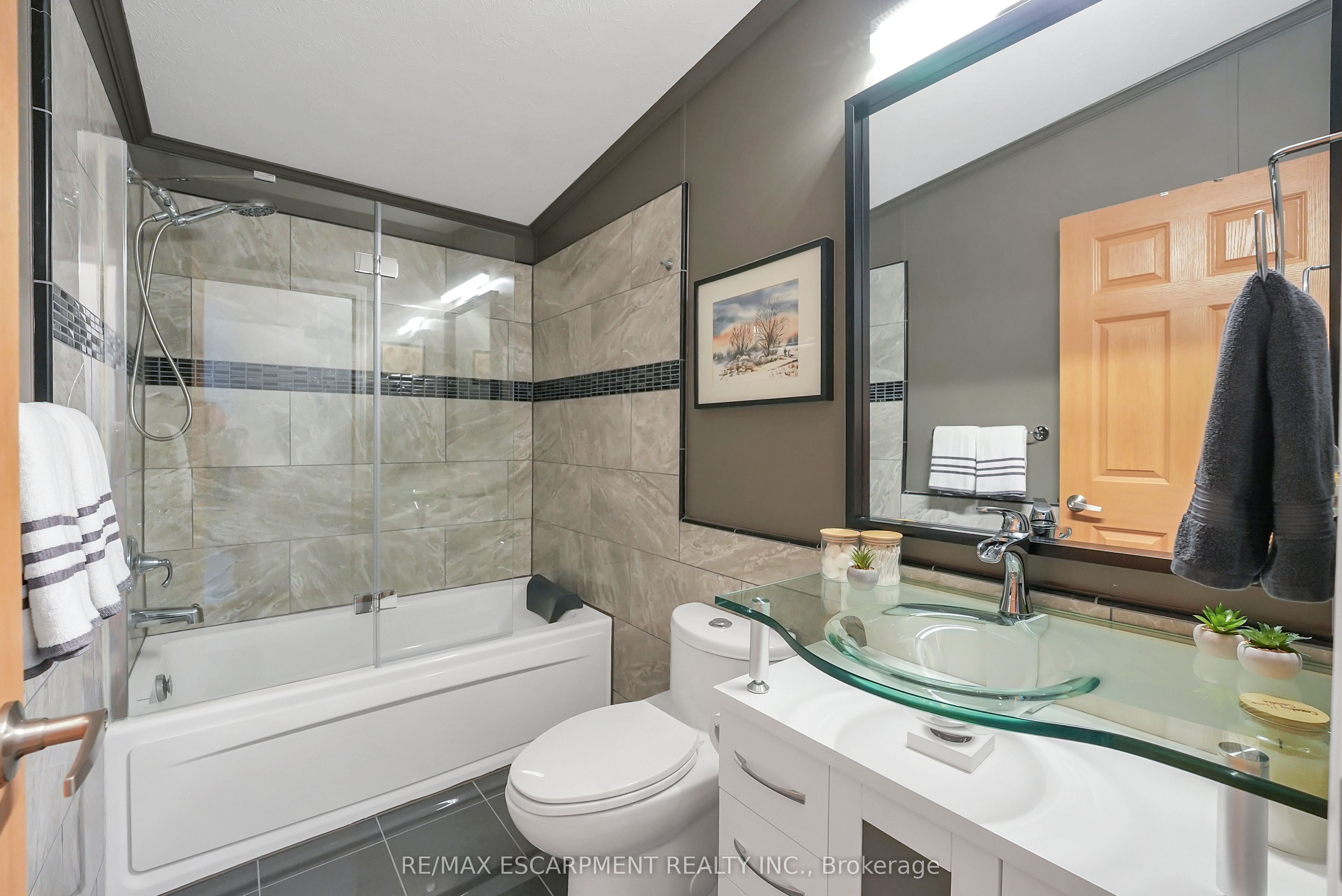 3033 Townline Road 343 Property Photo 19