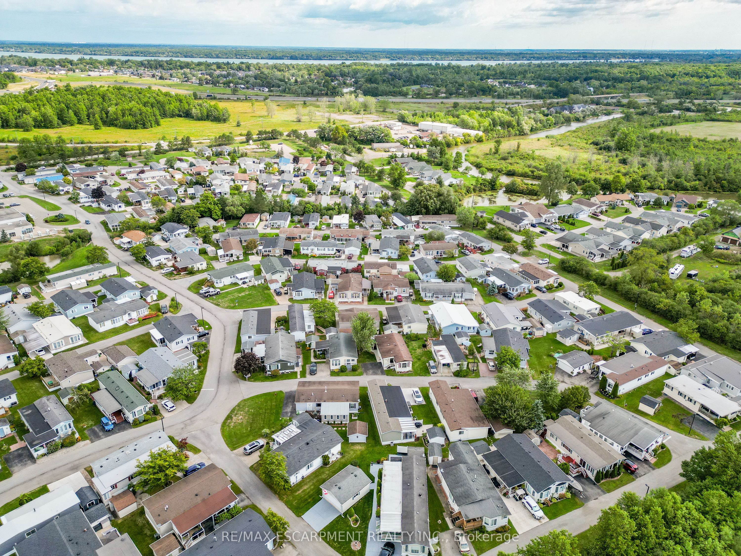 3033 Townline Road 343 Property Photo 26