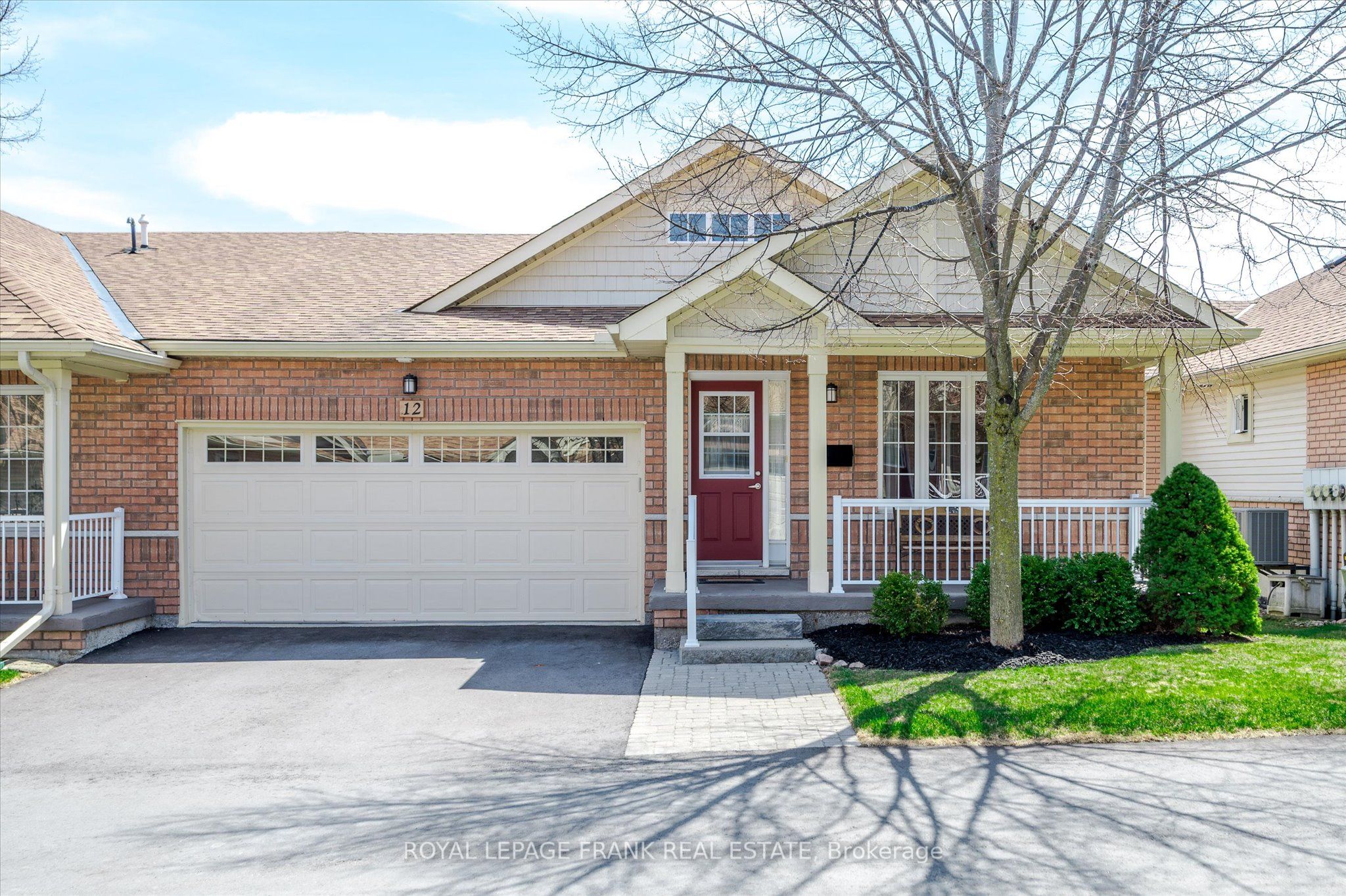 877 Wentworth Street 12 Property Photo 1