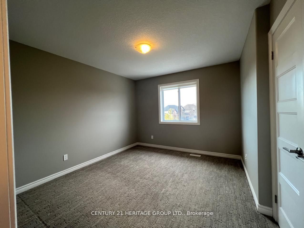 3547 Singleton Avenue Property Photo 19