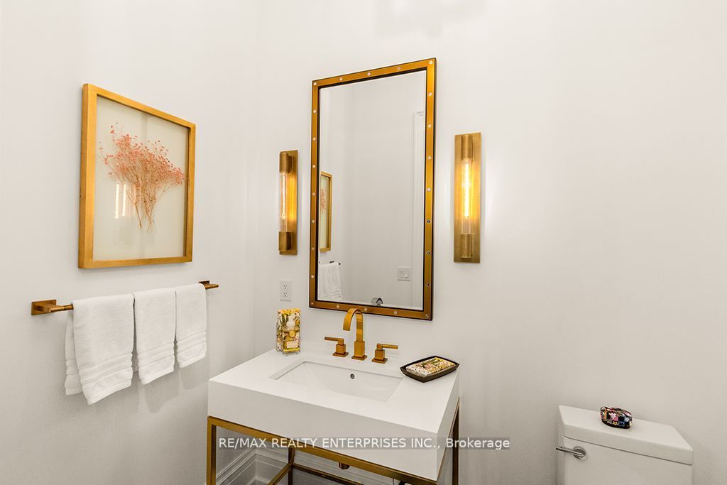 133 Georgian Bay Lane Property Photo 7