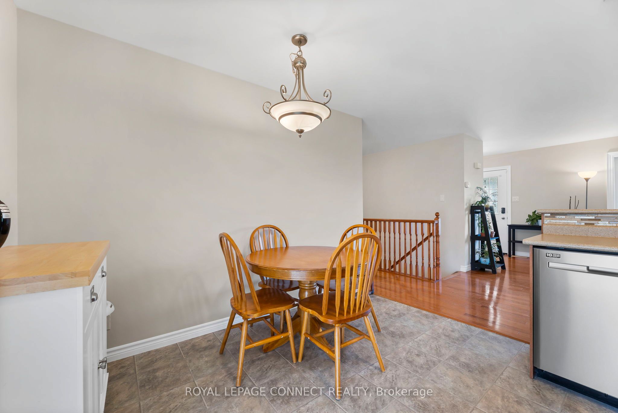 25 Springdale Drive Property Photo 11