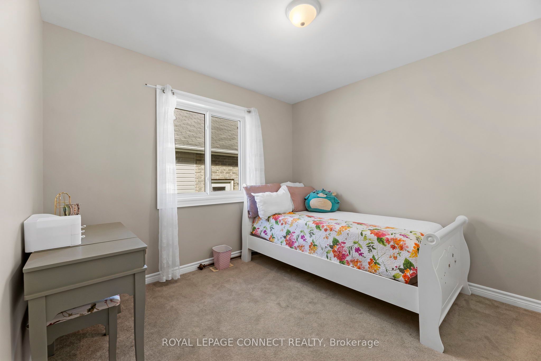 25 Springdale Drive Property Photo 13