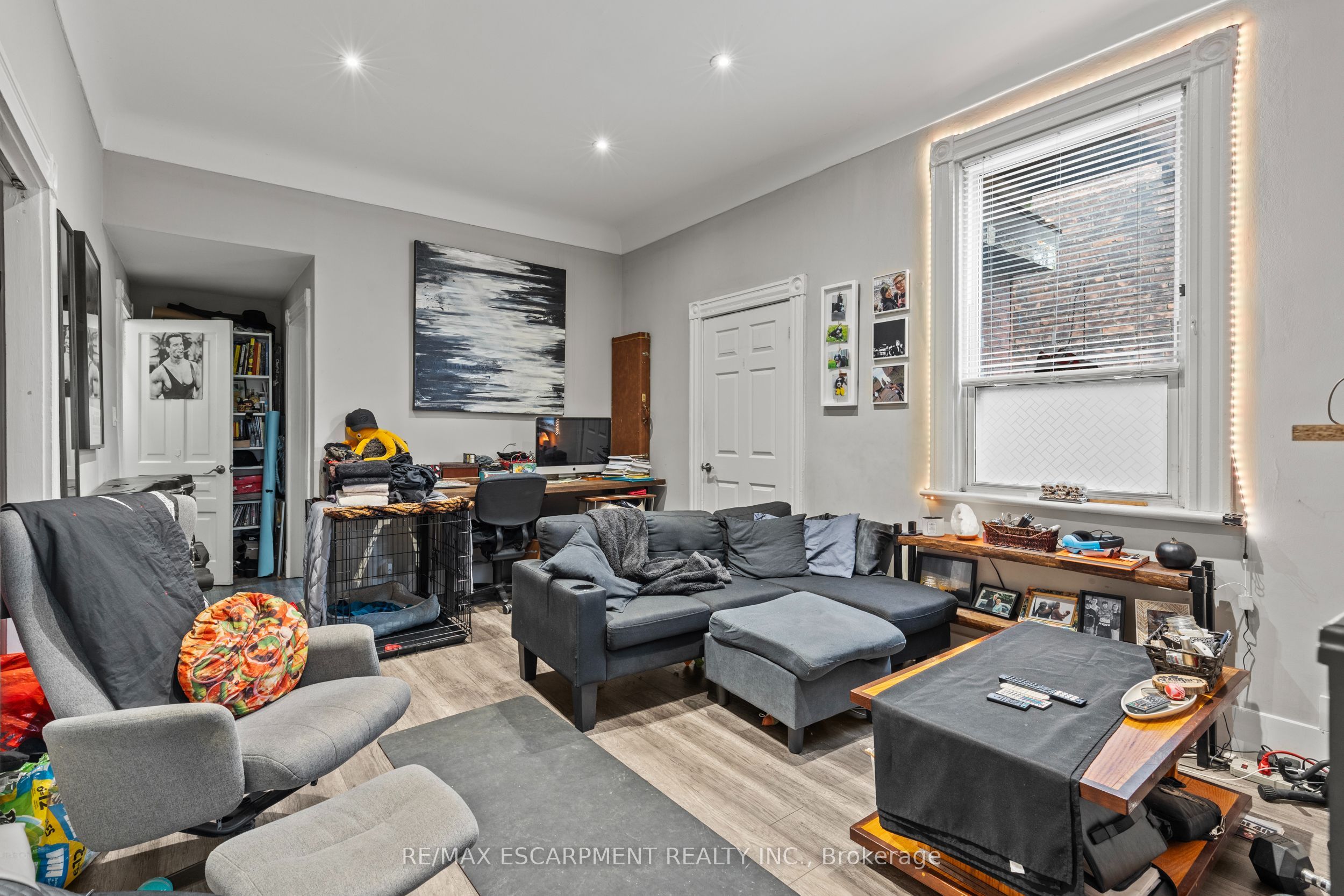 181 West Avenue Property Photo 29