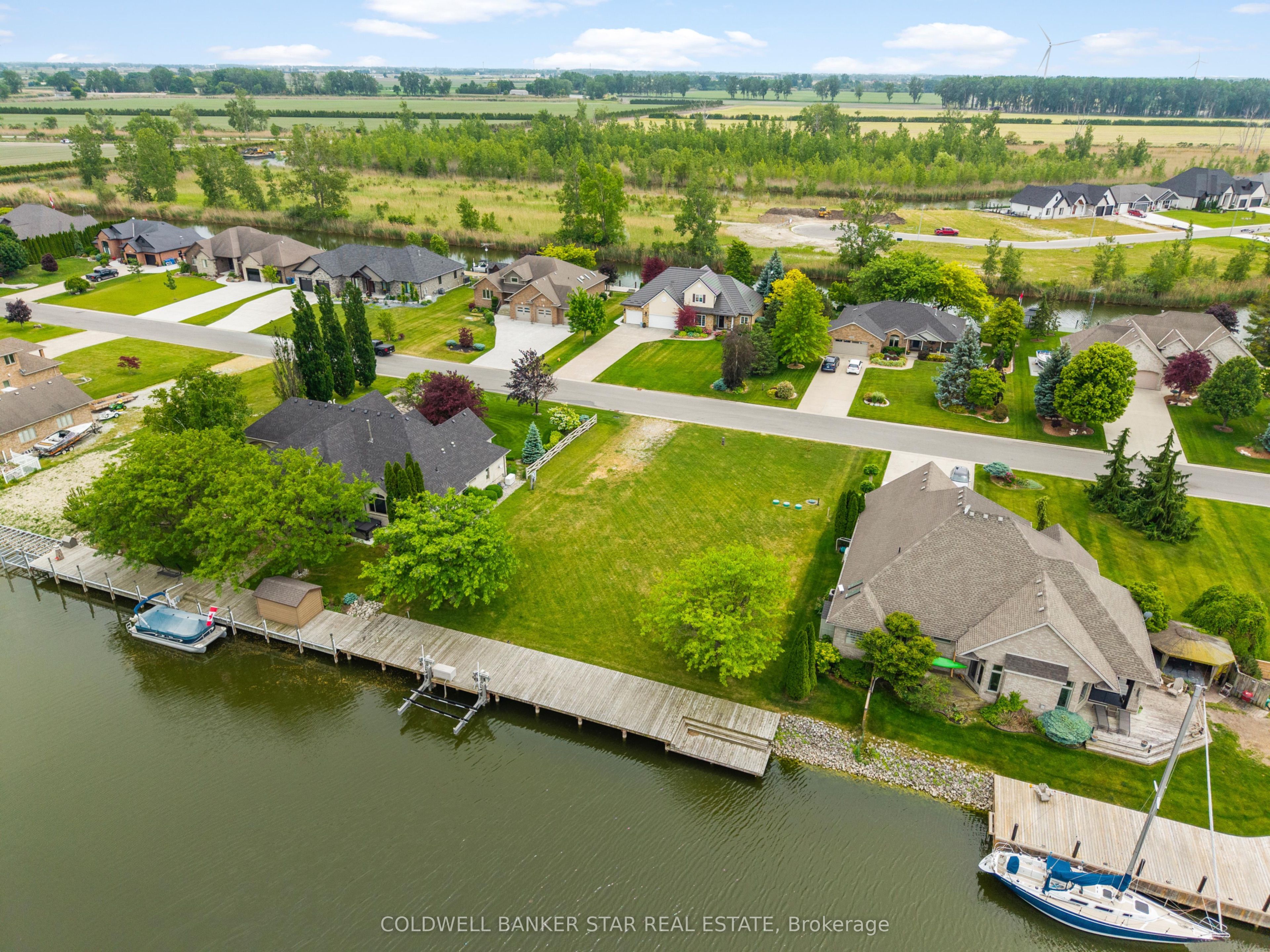 19120 Crest River Avenue Property Photo 9
