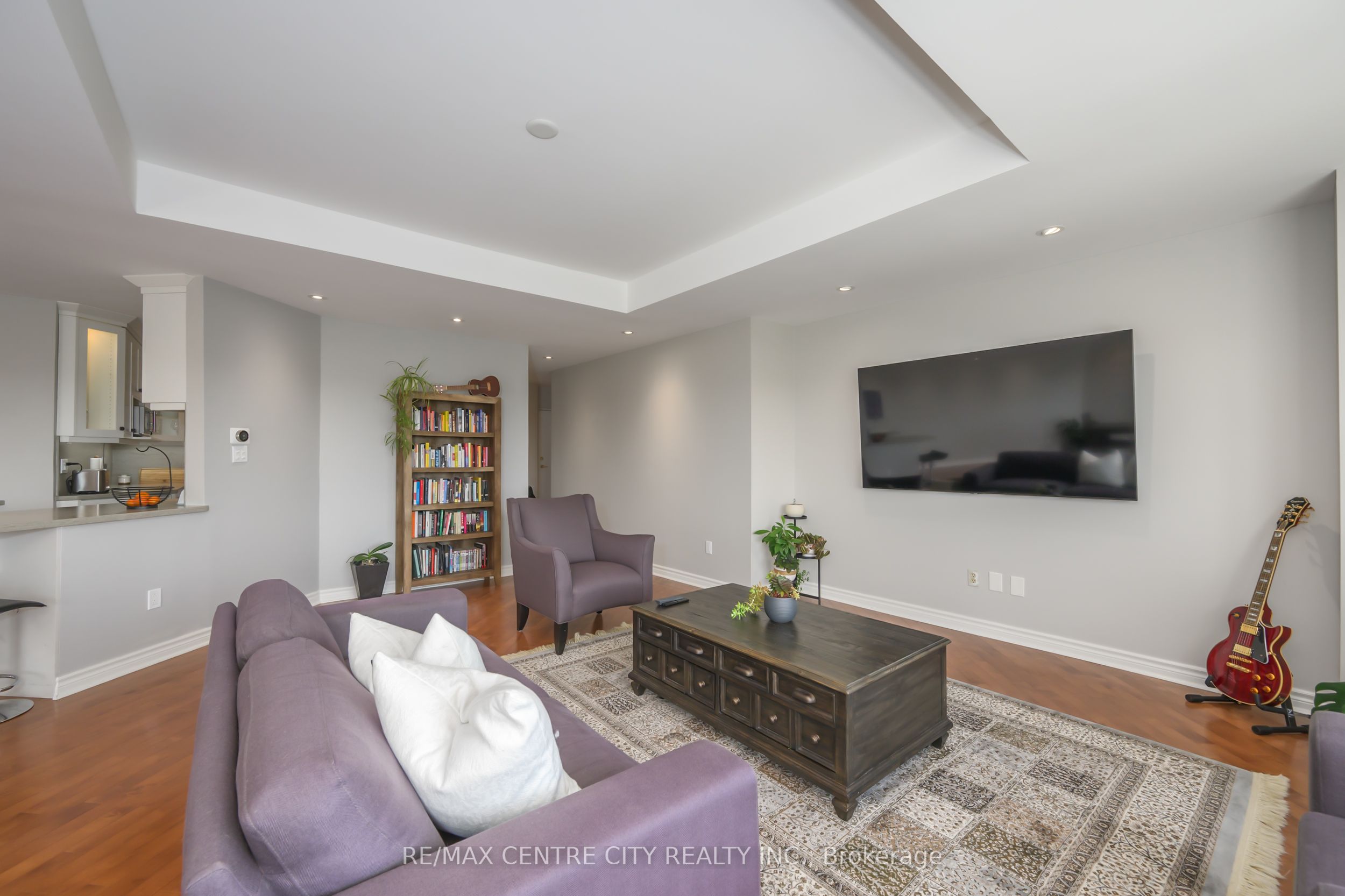 19 King Street 1102 Property Photo 7