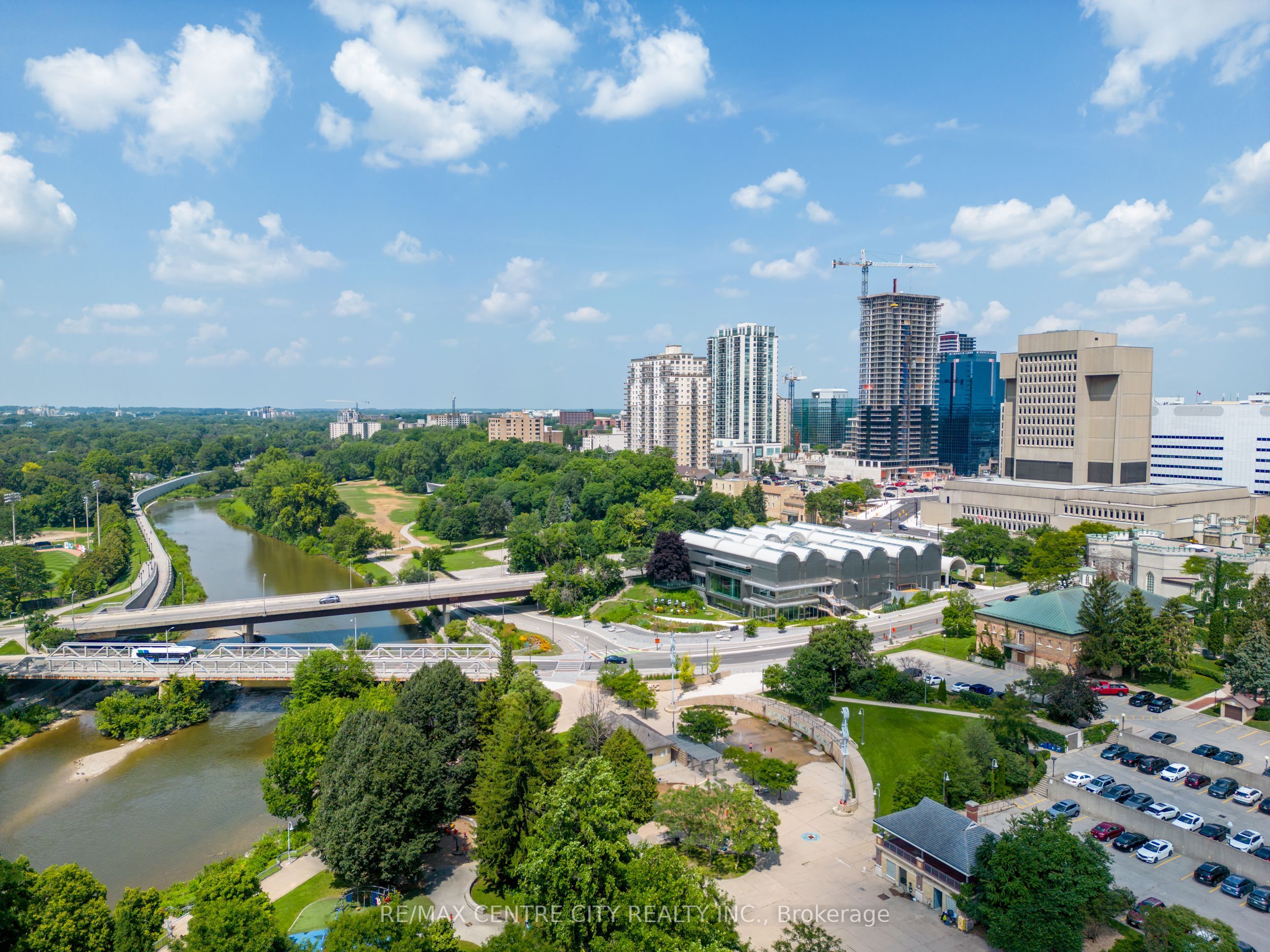 19 King Street 1102 Property Photo 30