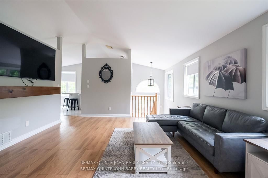 524 Christiani Road Property Photo 5