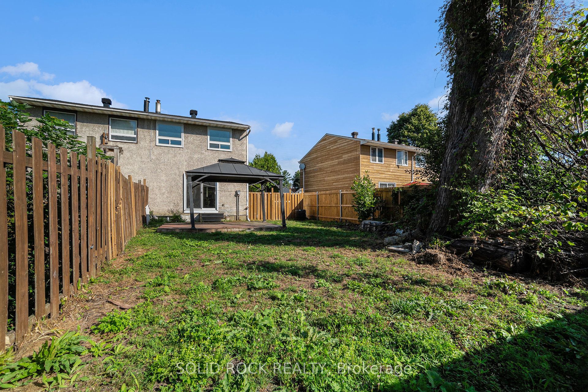 1432 Leigh Crescent Property Photo 21