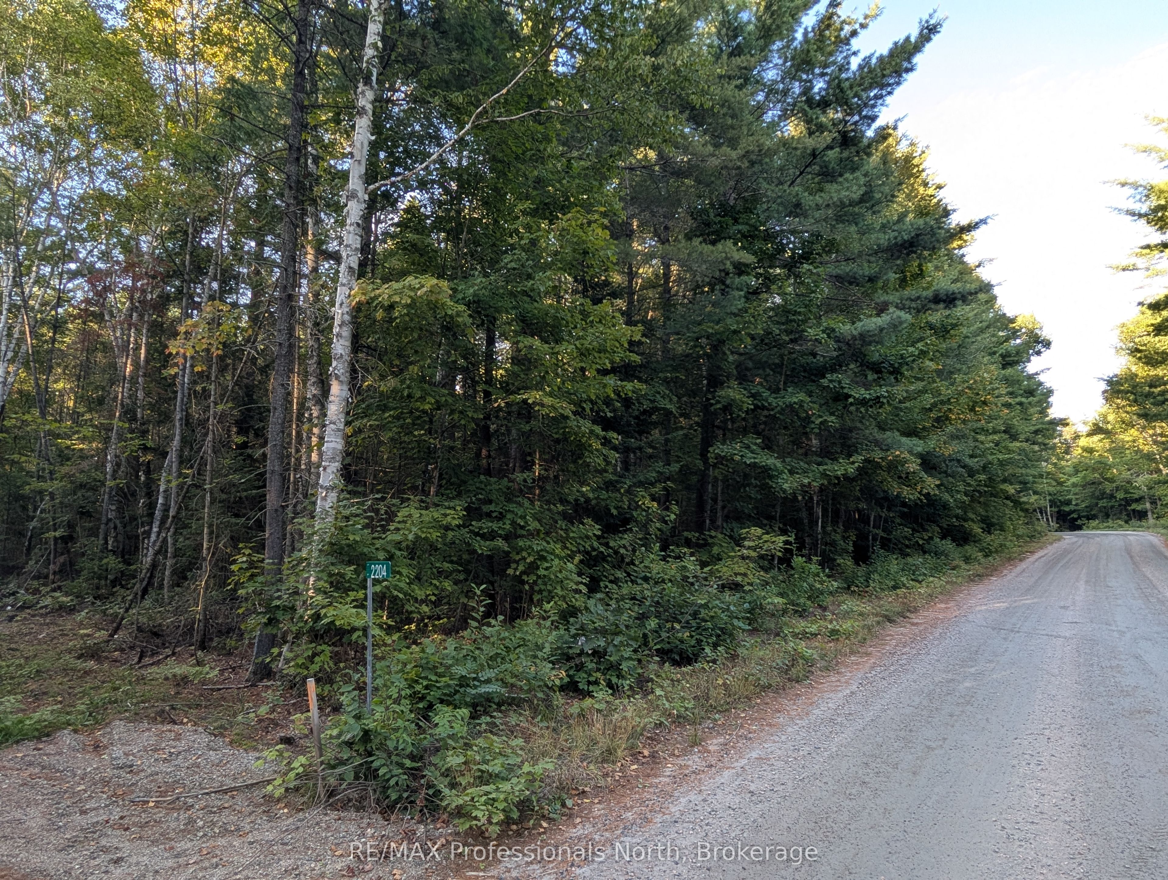 2204 Yearley Road Property Photo 4