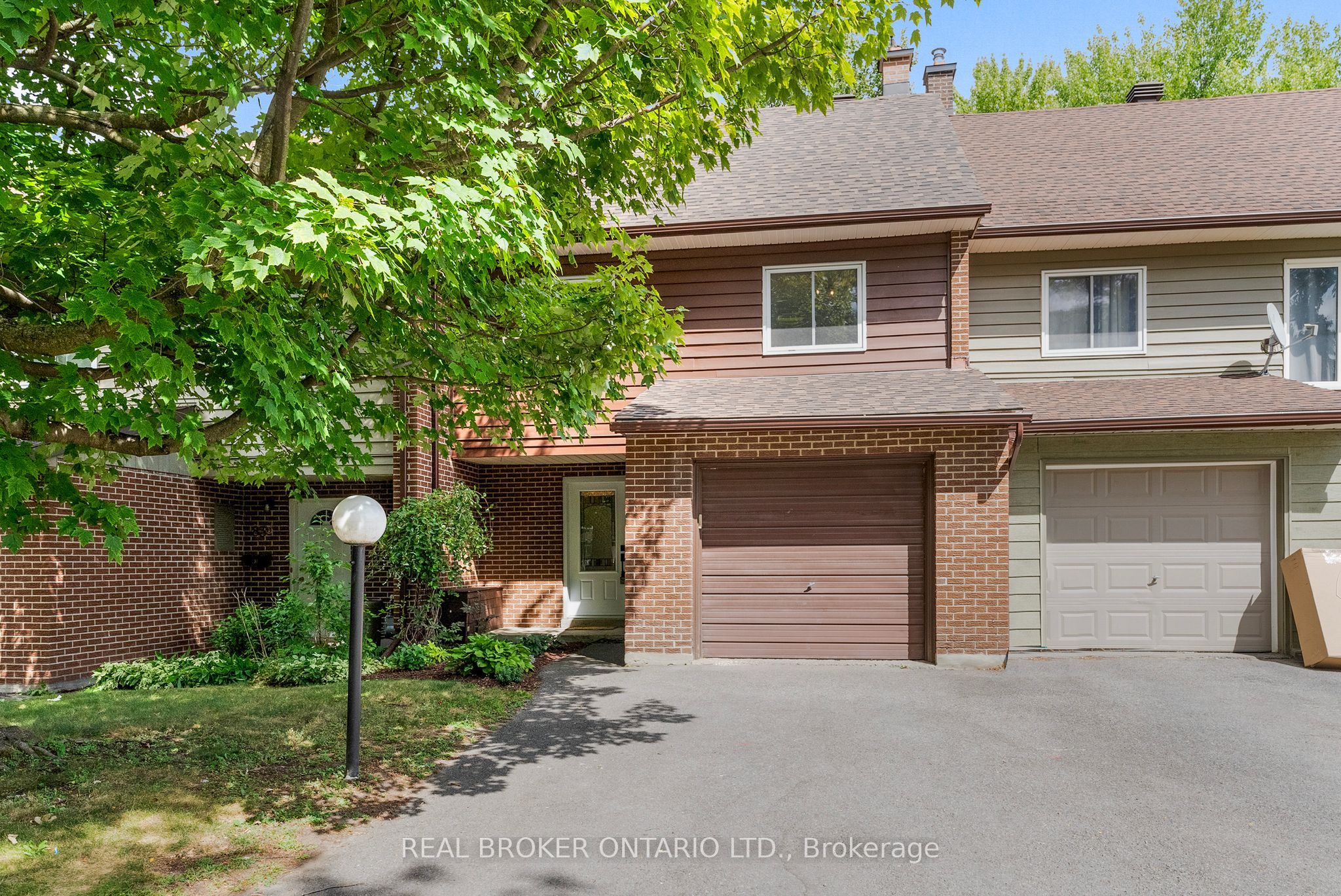 83 E Glen Park Drive Property Photo 1