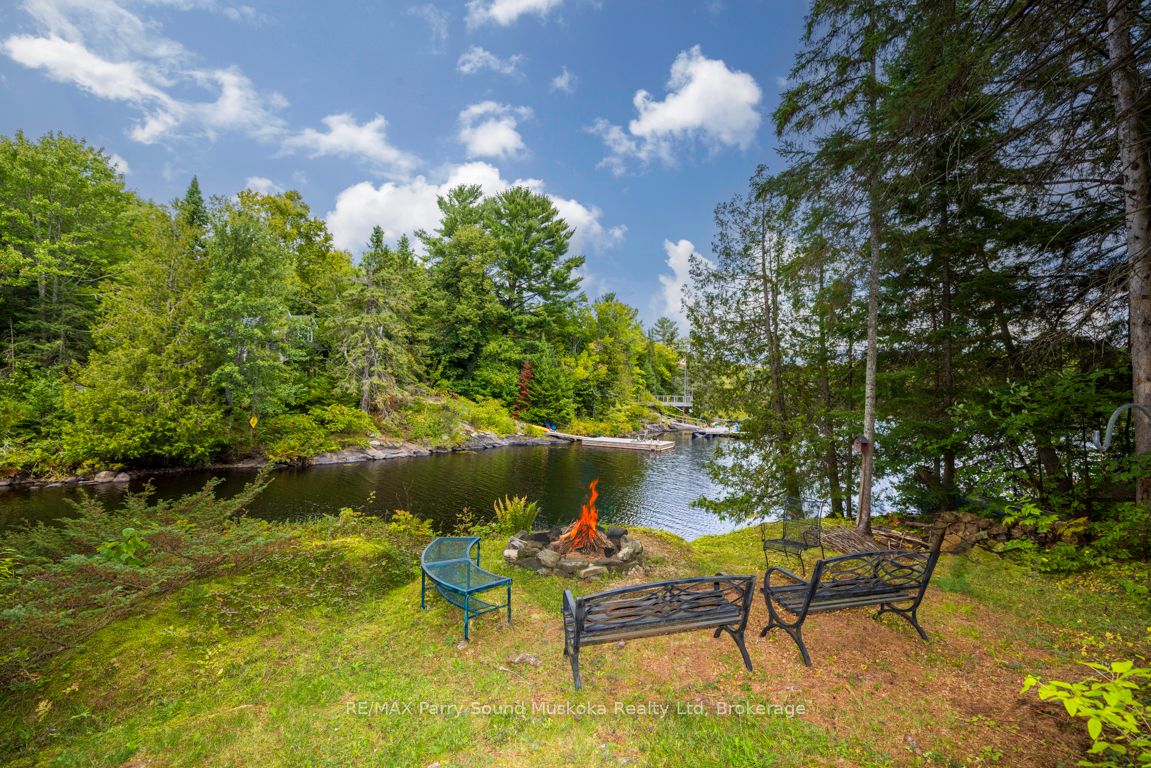 252 Dunchurch Estates Road Property Photo 2