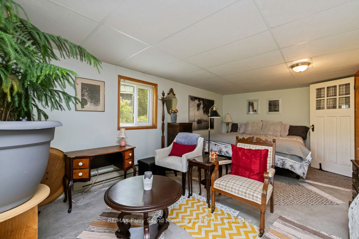 252 Dunchurch Estates Road Property Photo 32