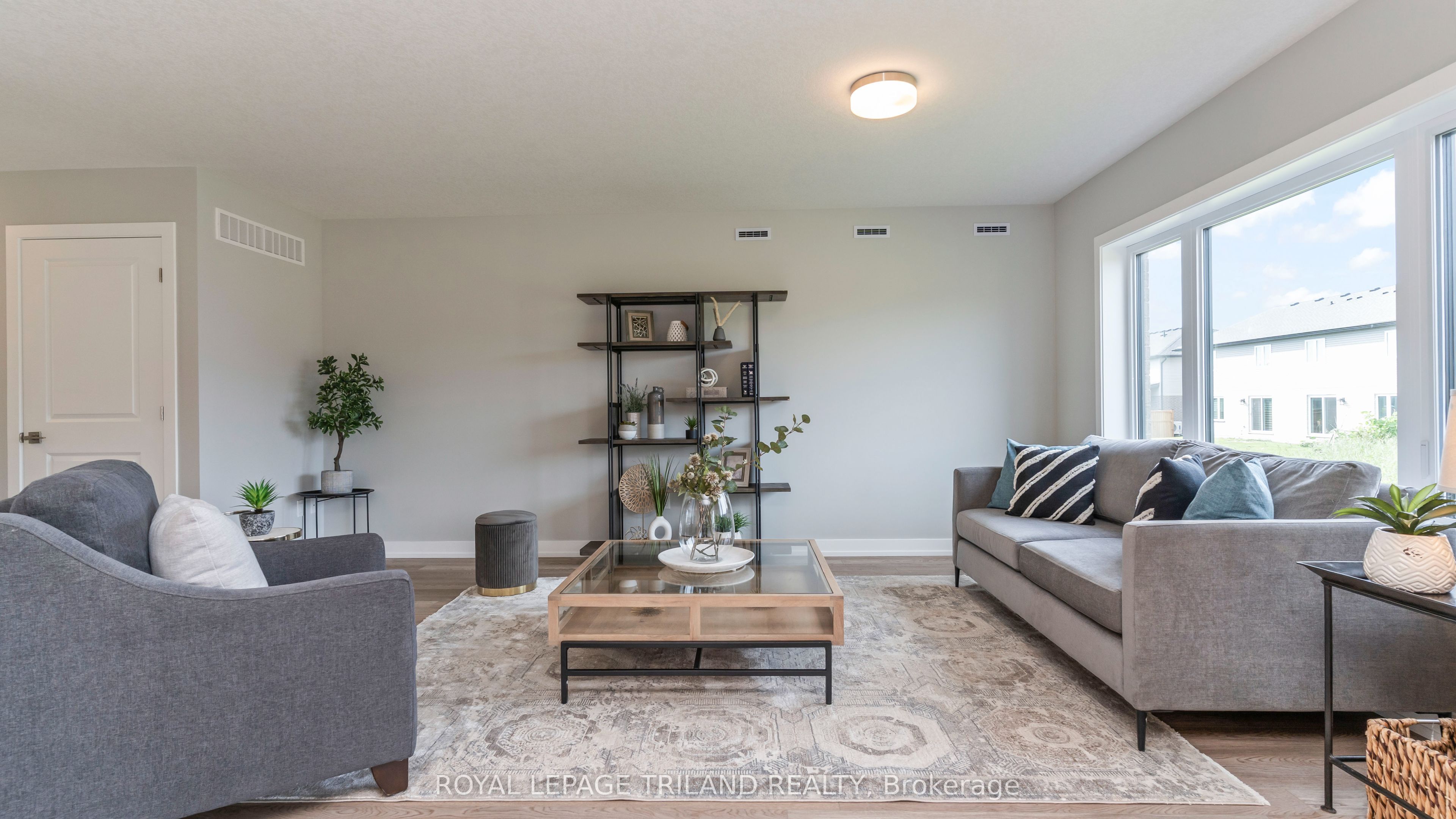 114 Styles Drive Property Photo 6