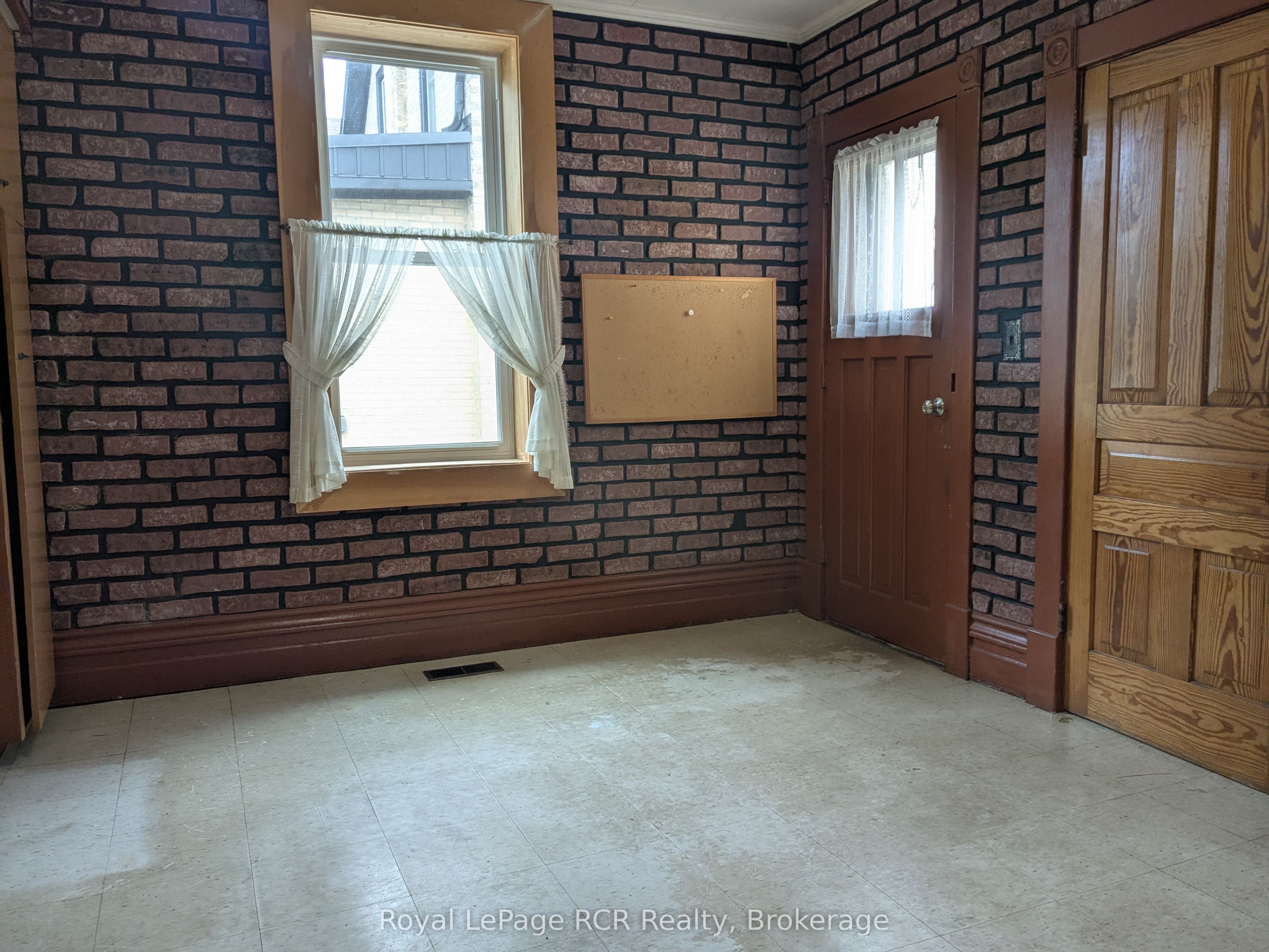 616 9th Avenue Property Photo 10