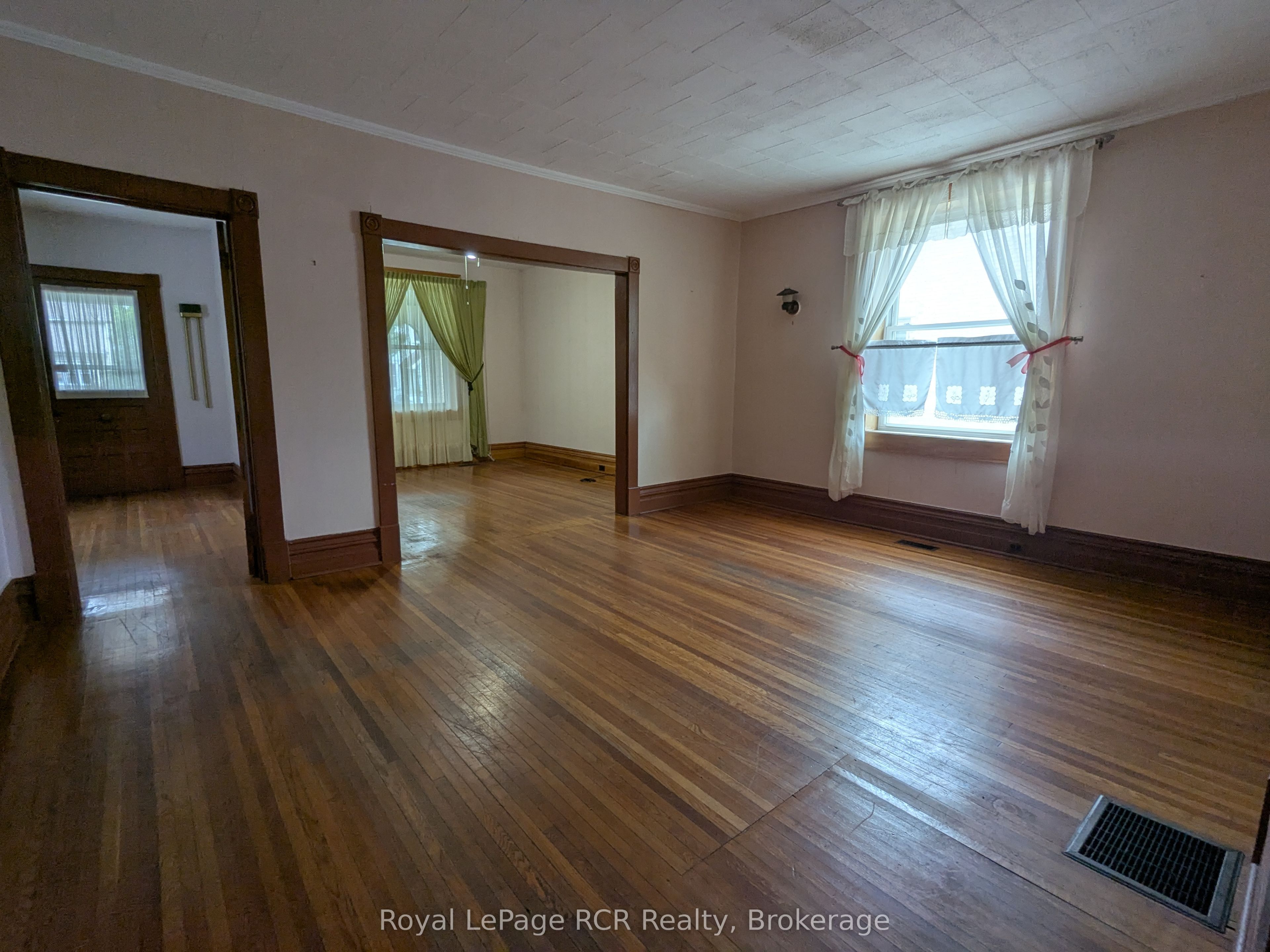 616 9th Avenue Property Photo 14