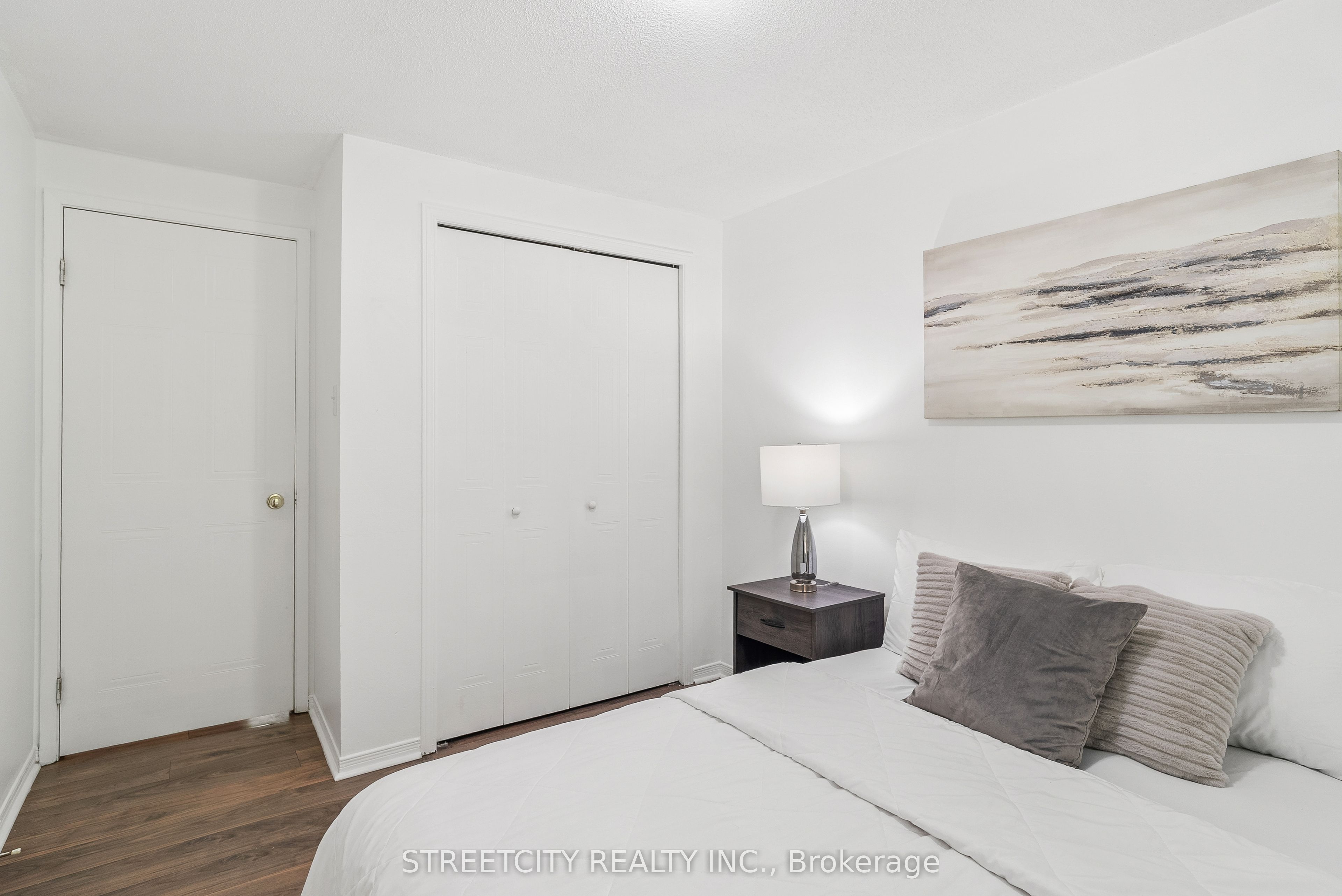 1247 Huron Street 81 Property Photo 19