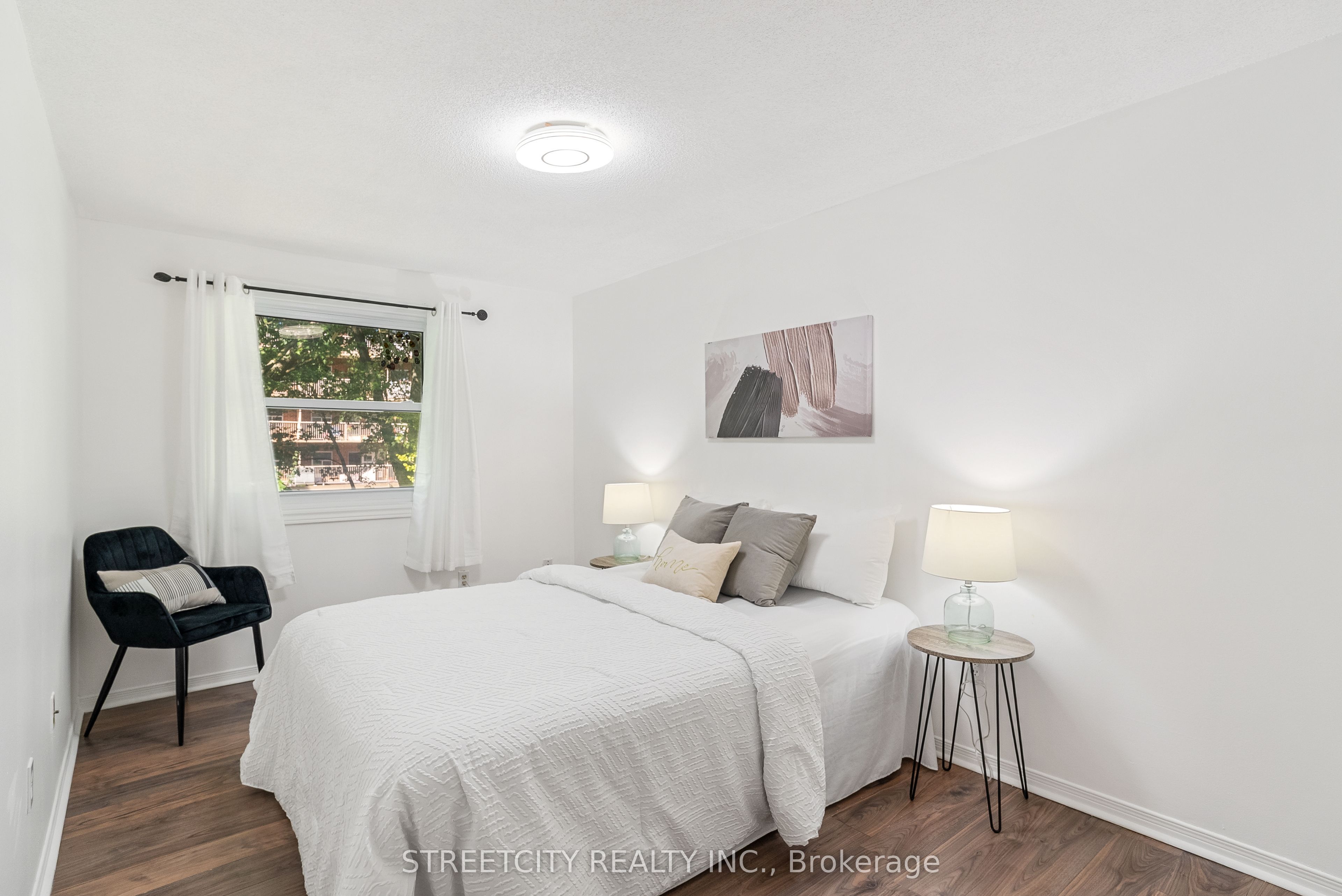 1247 Huron Street 81 Property Photo 20