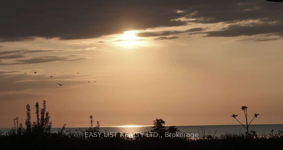 971 Beach Boulevard Property Photo 14