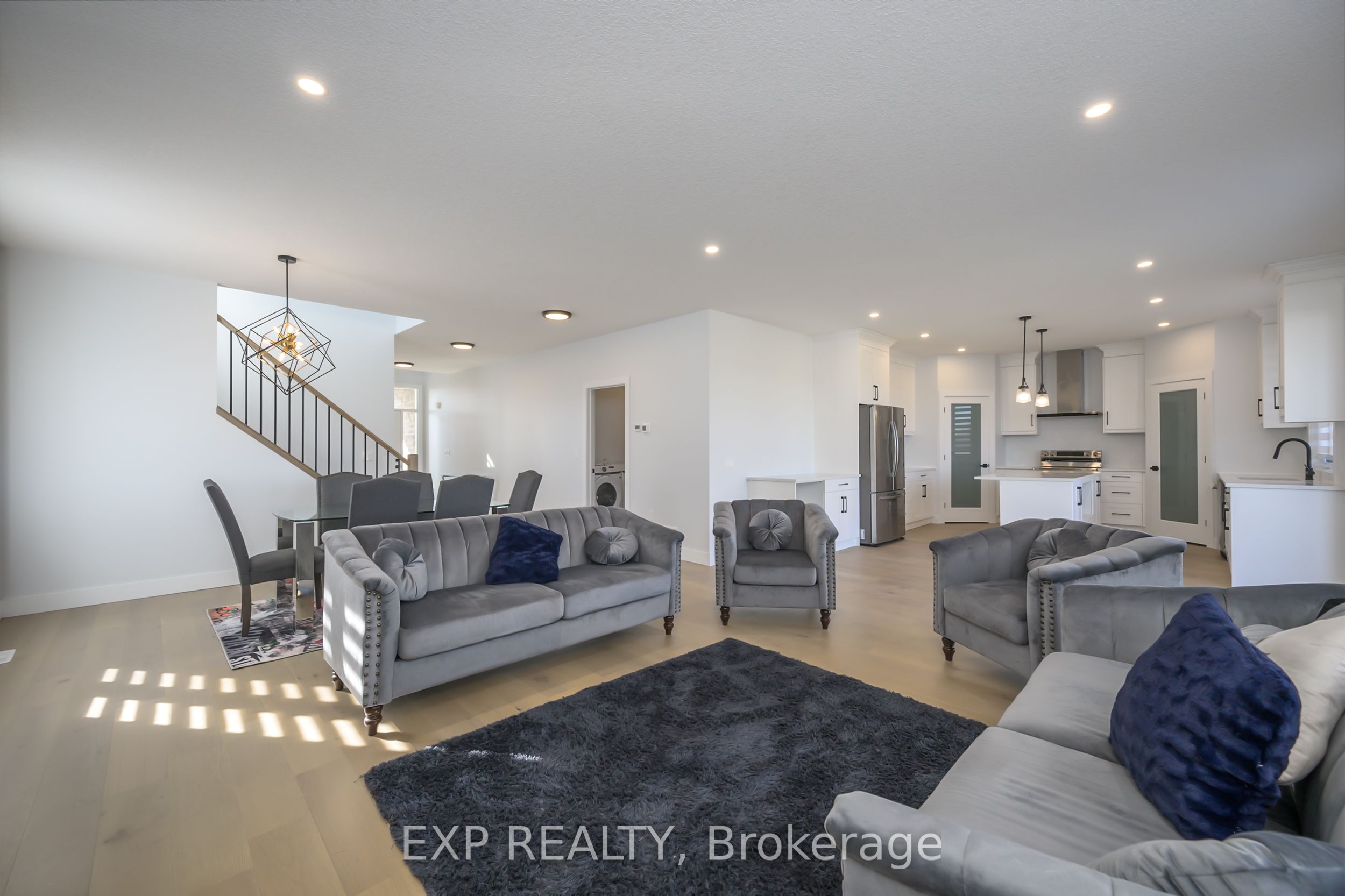 280 S Nancy Street Property Photo 7