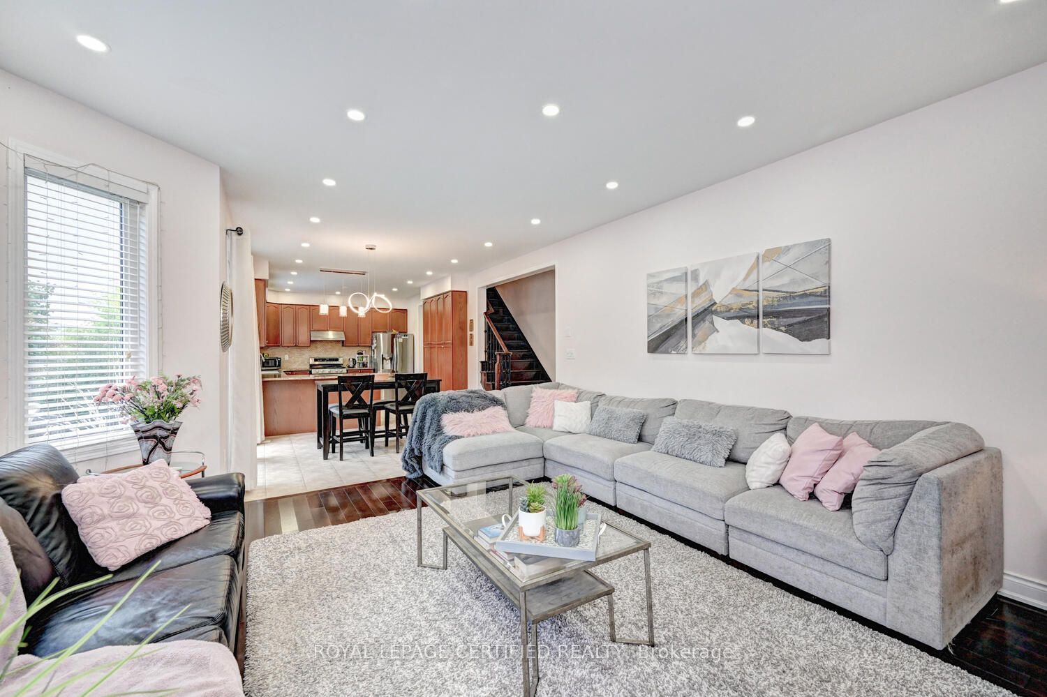 59 Apple Drive Property Photo 18